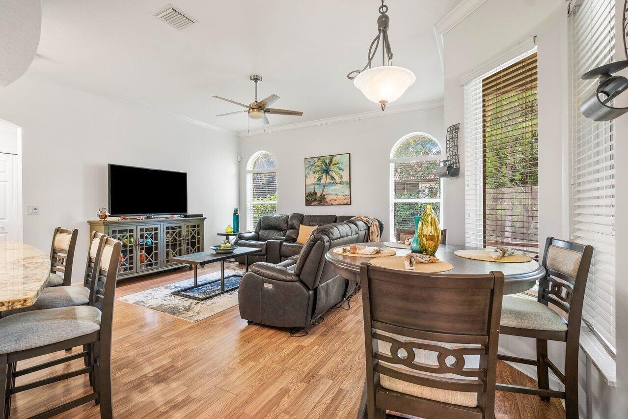 ESTATES OF ROYAL PALM BEA - Residential Lease