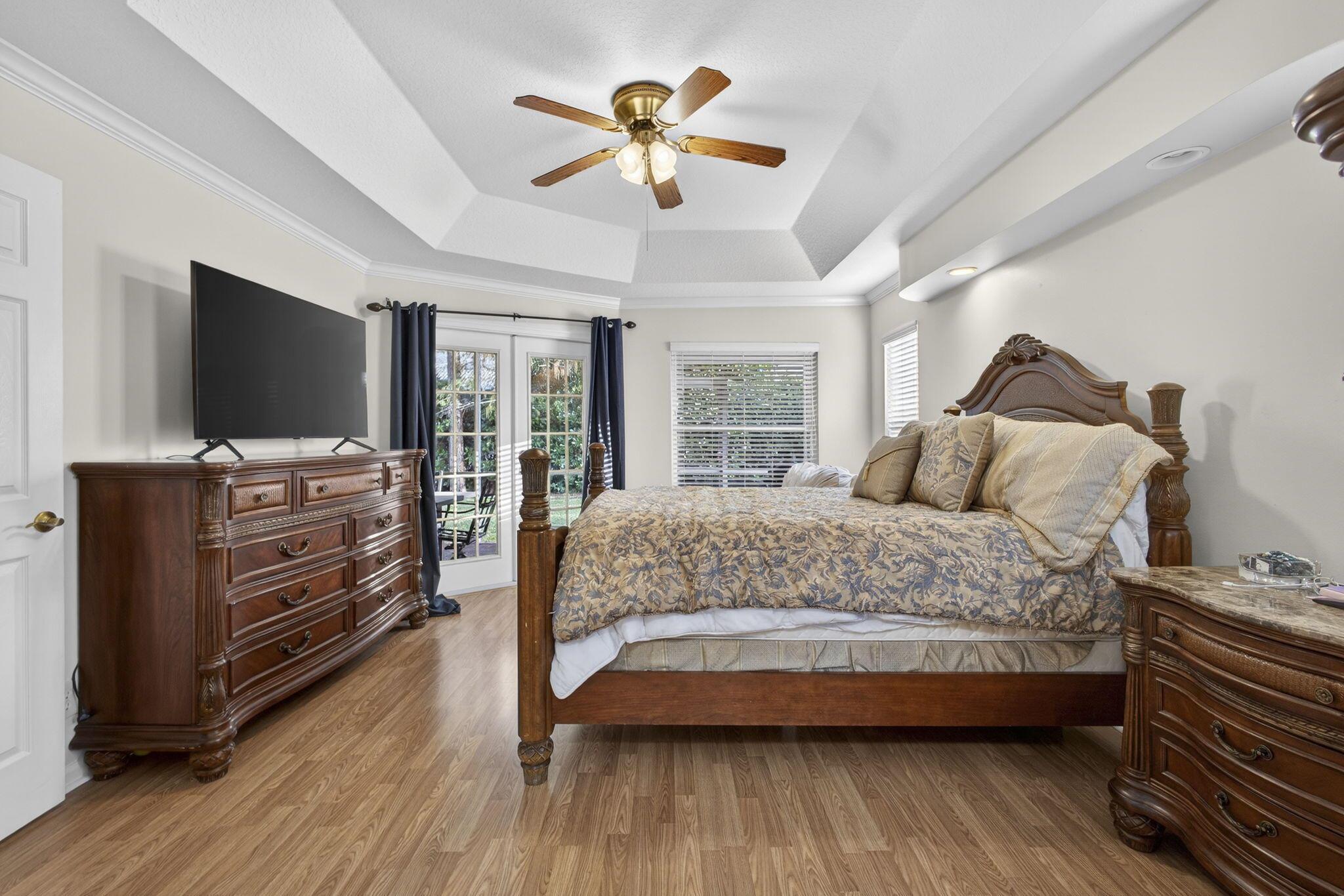 ESTATES OF ROYAL PALM BEA - Residential Lease