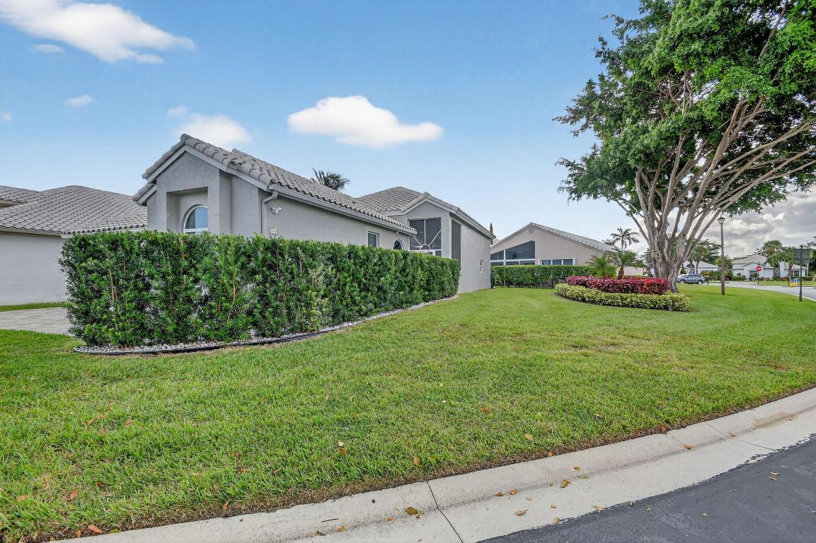 6430 Three Lakes Lane