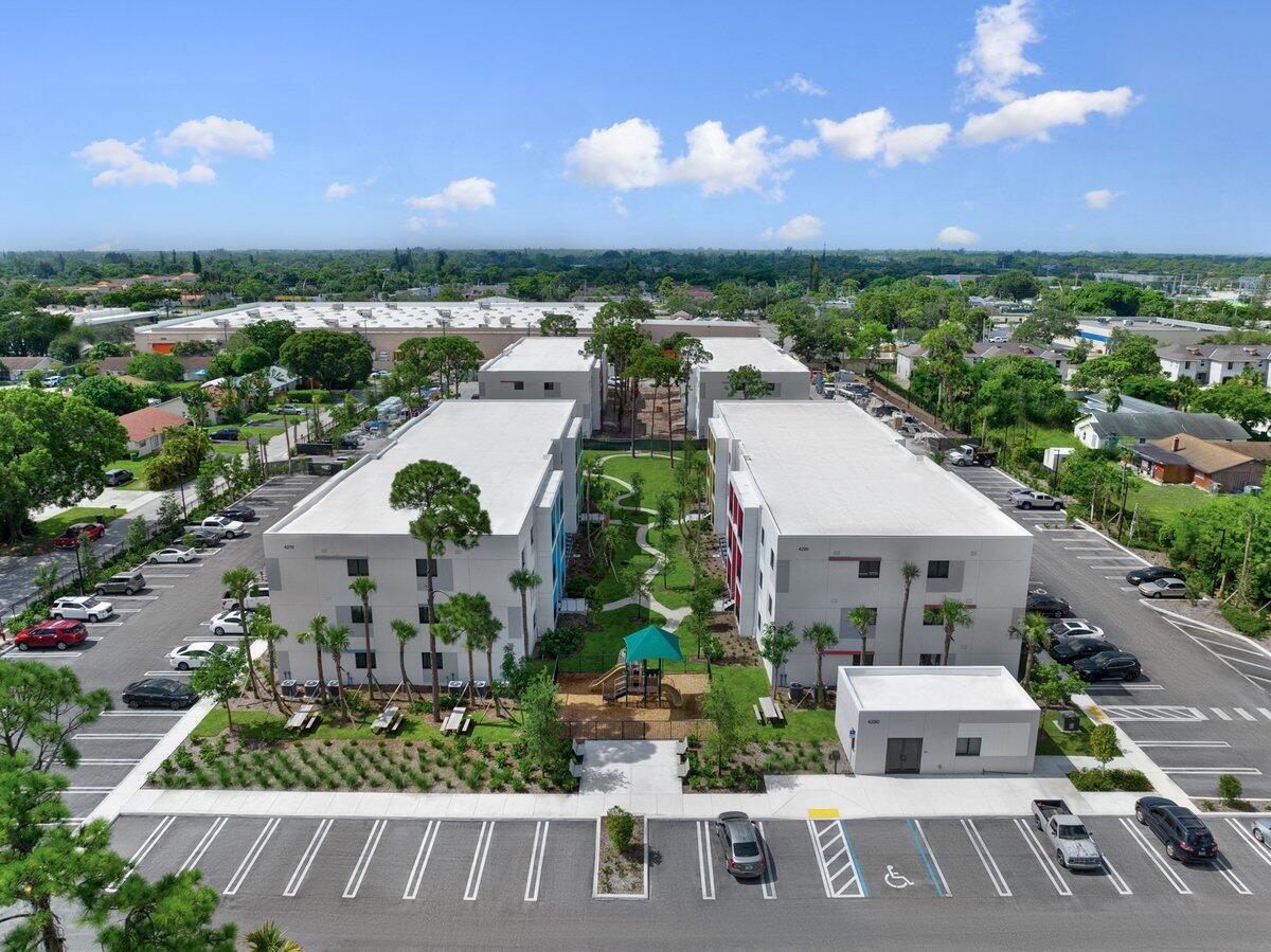 Lakewood Villas - Residential Lease