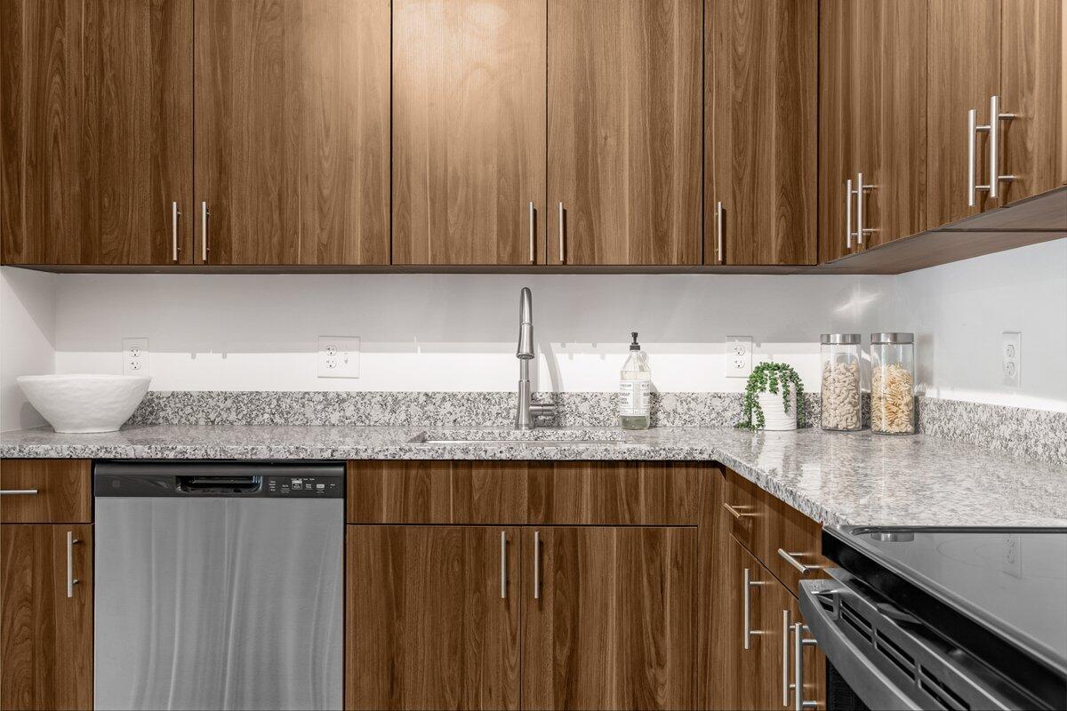 Lakewood Villas - Residential Lease