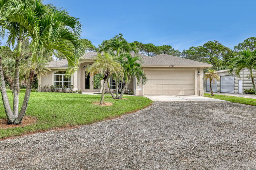 Photo of 9777 154th Road N, Jupiter, FL 33478 (MLS # R11123150)
