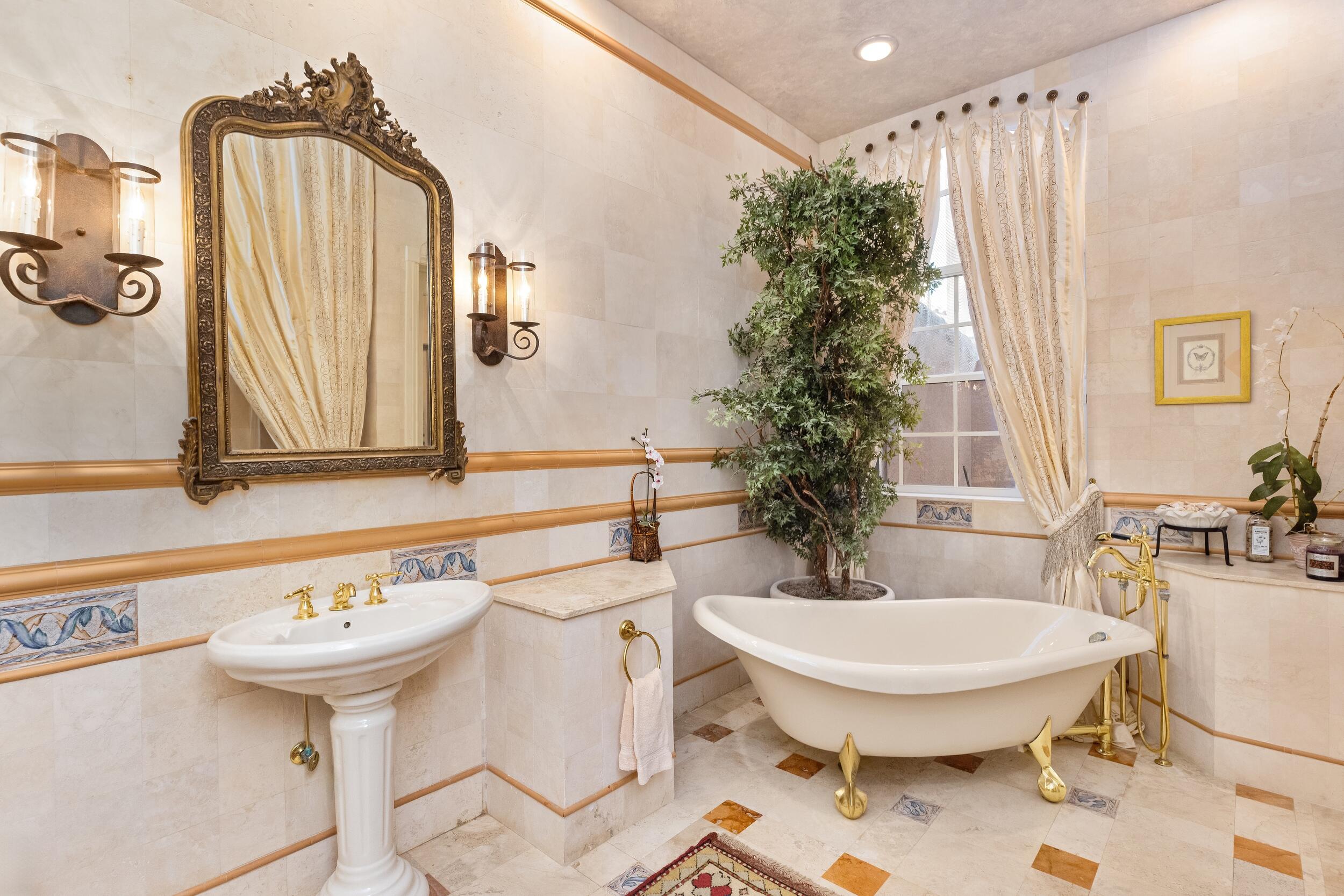 Addison Estates - Residential