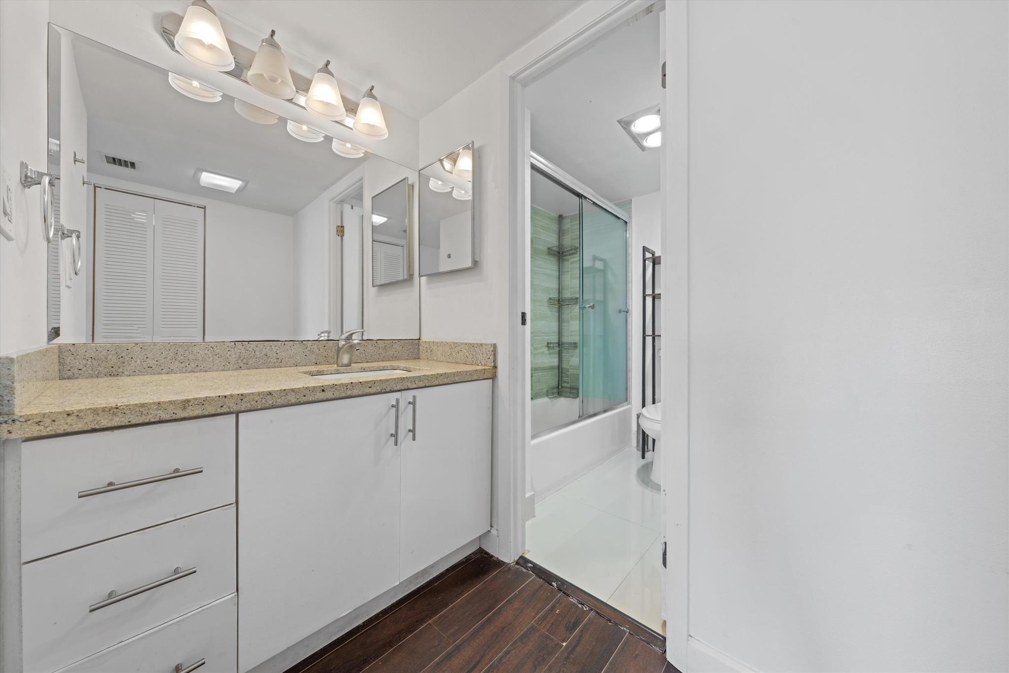 CORONADO CONDO- TOWER II - Residential