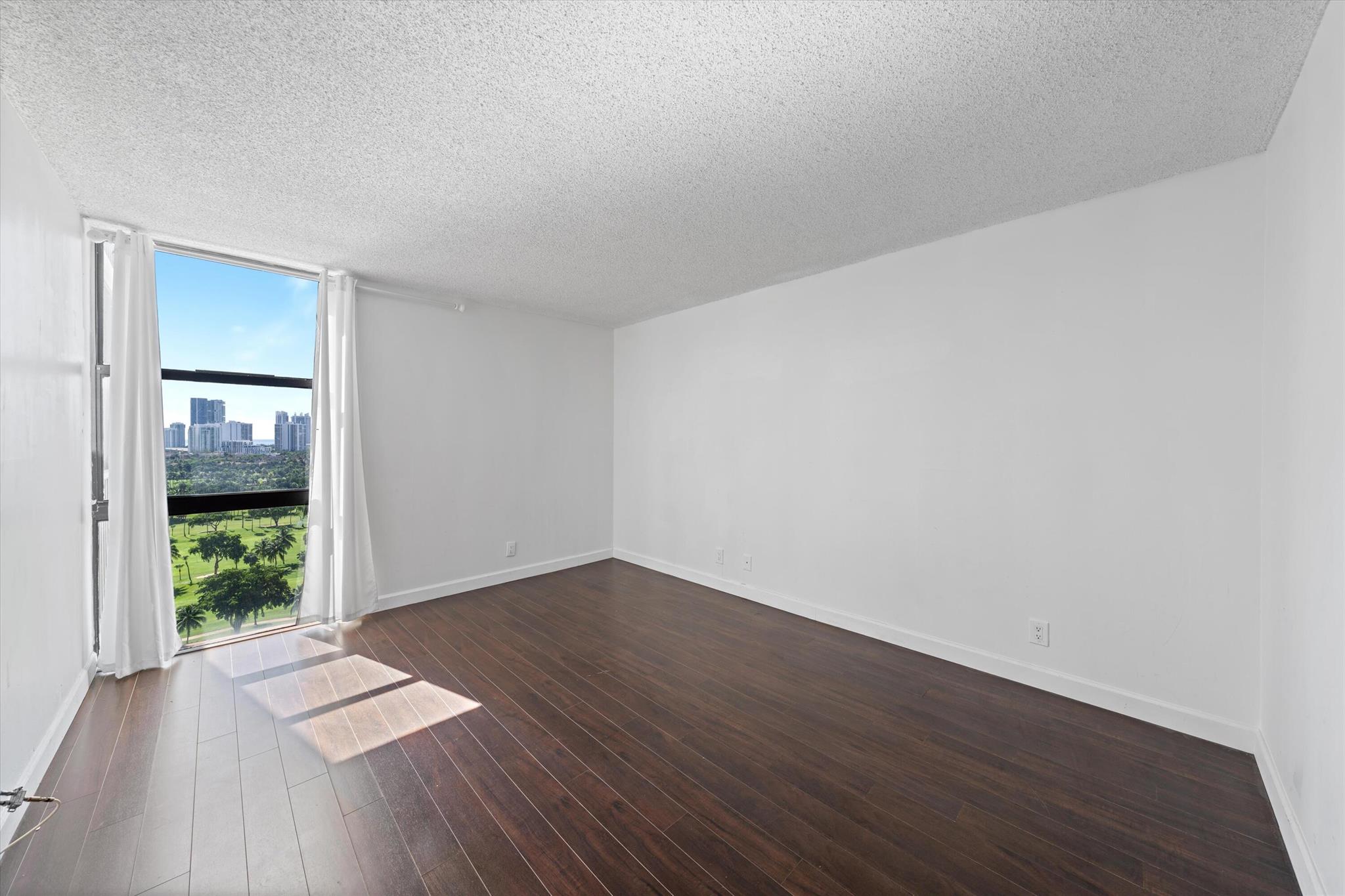 CORONADO CONDO- TOWER II - Residential