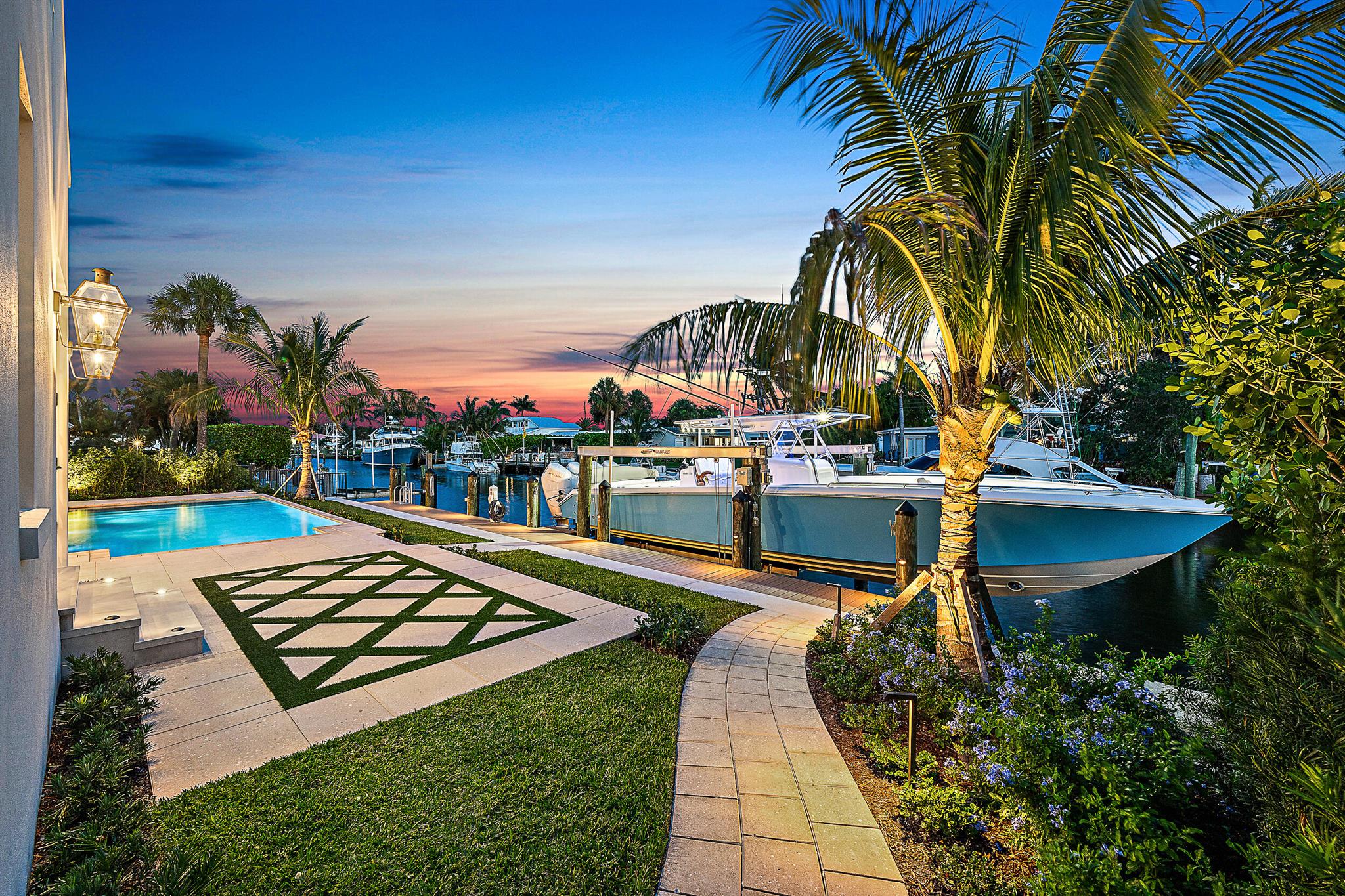 Village of North Palm Bea - Residential