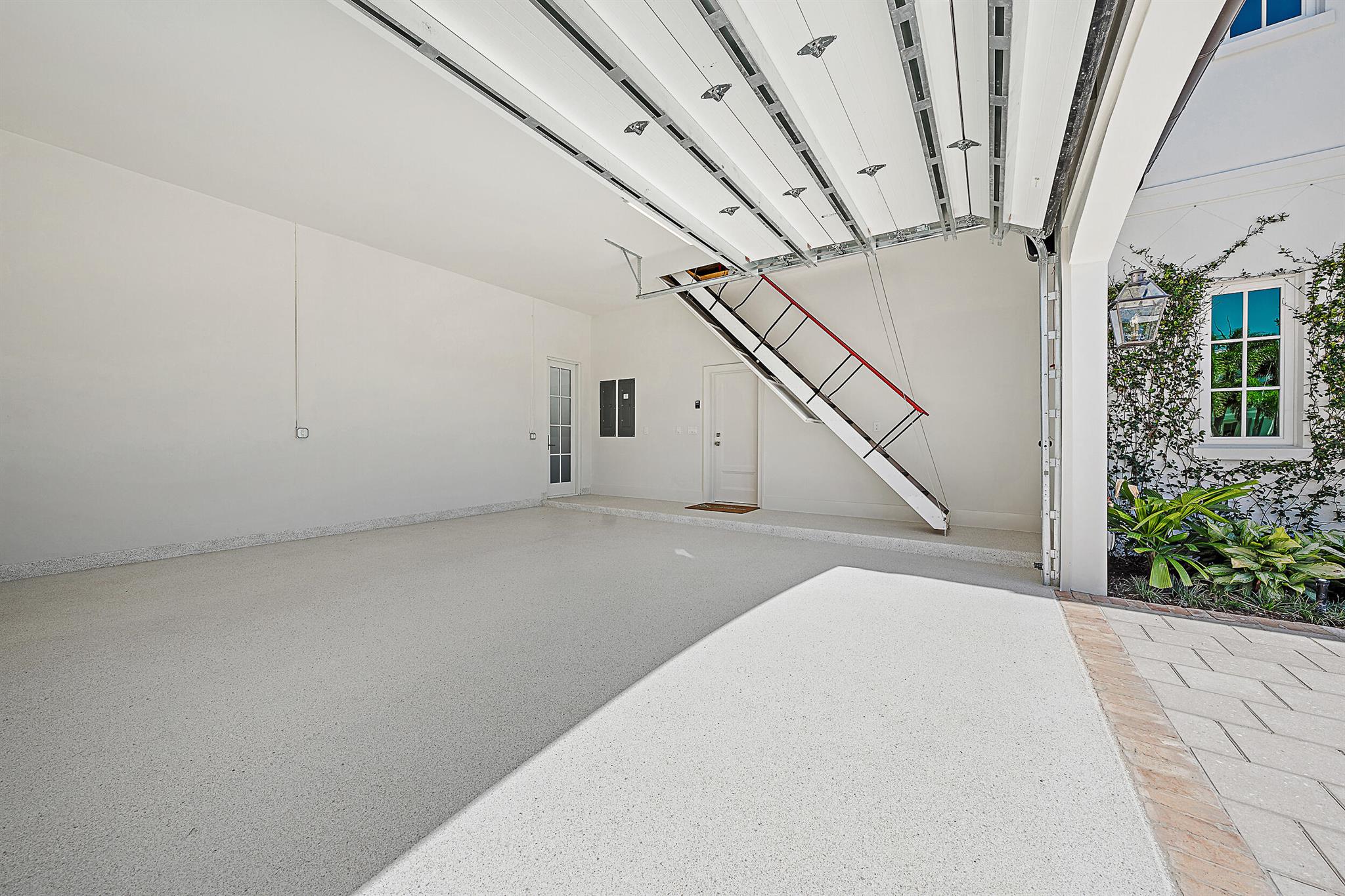 Village of North Palm Bea - Residential