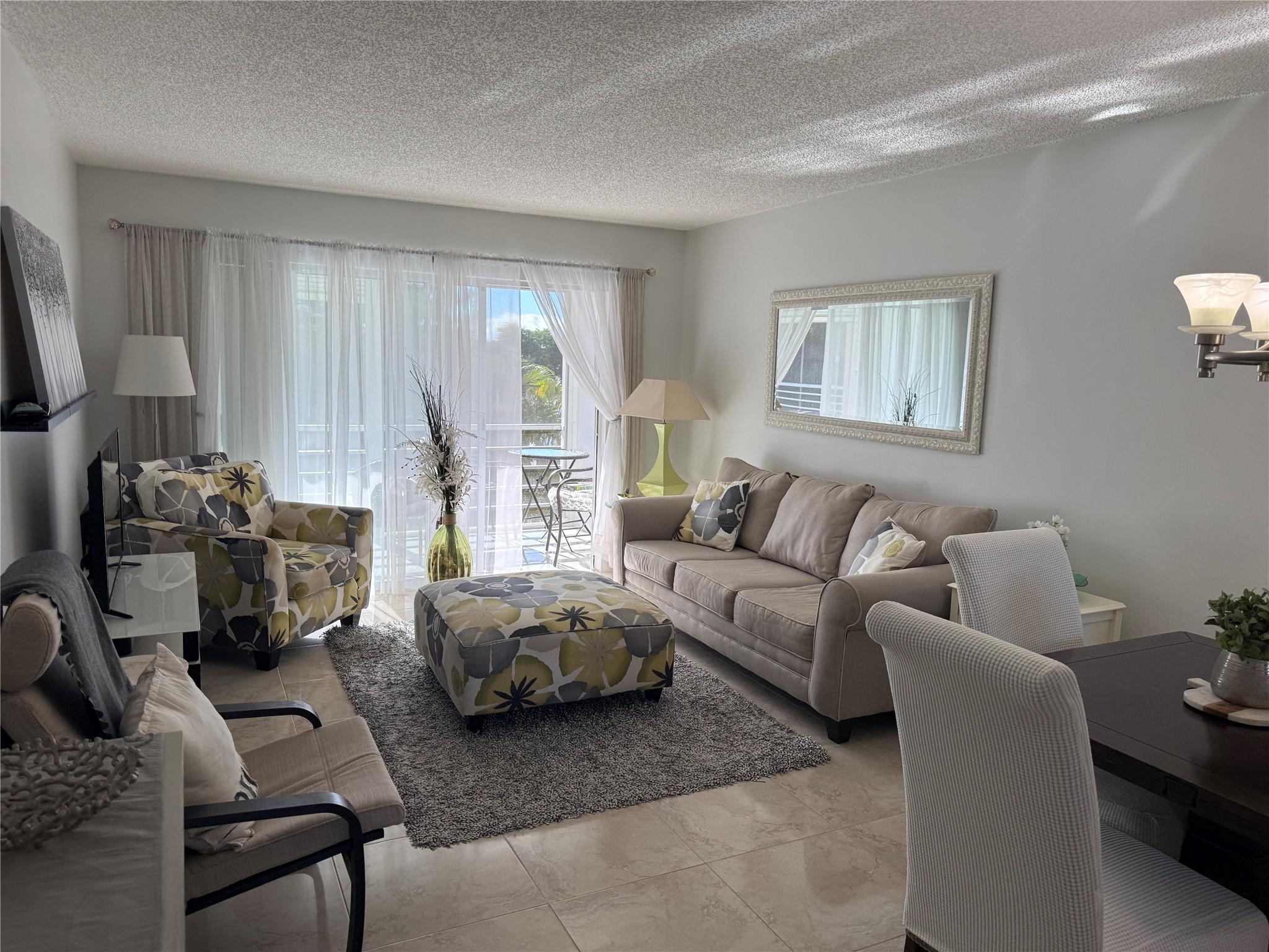 Sunrise Lakes - Residential