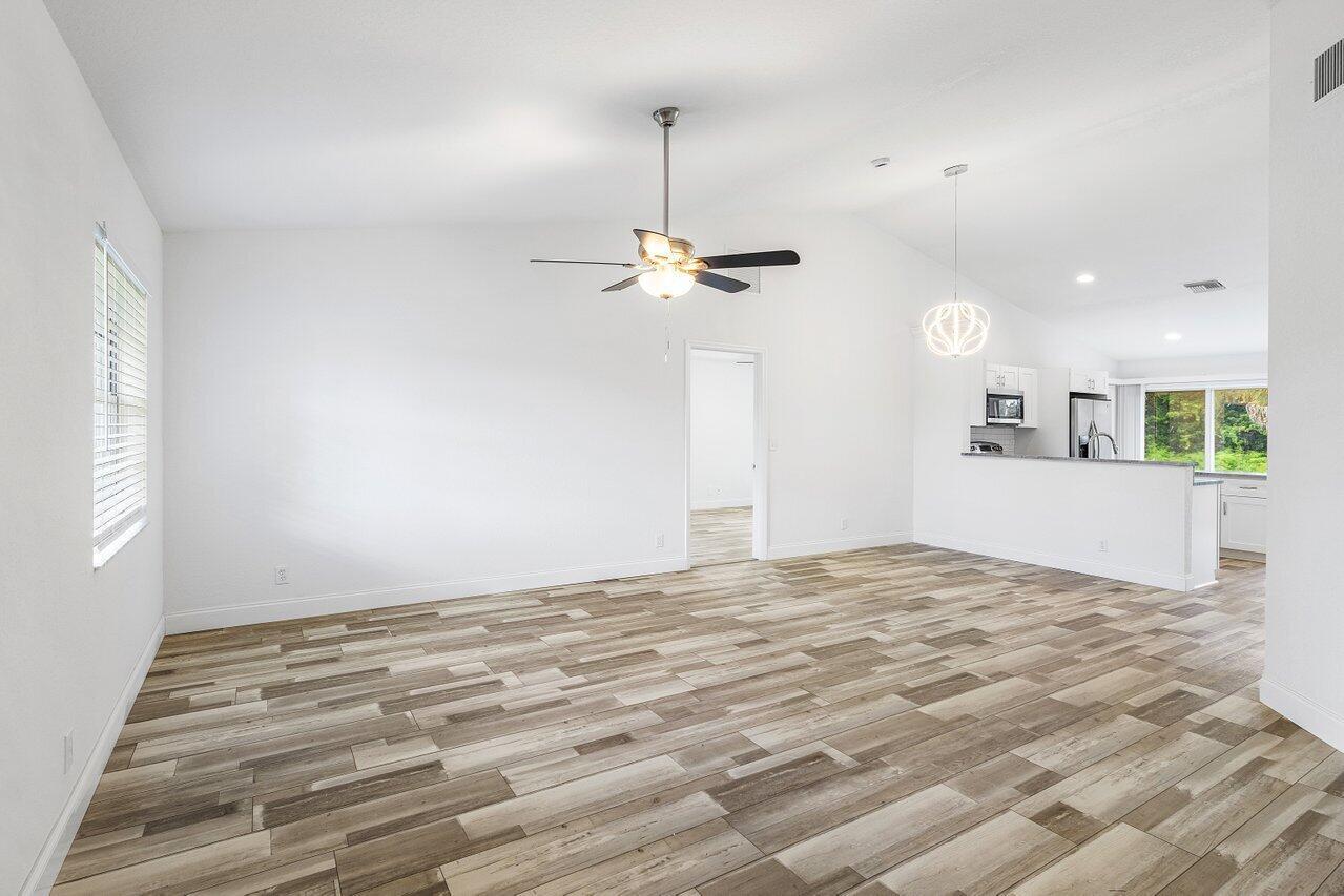 3170 SW Bridge Street, Port St Lucie, FL, 34953/$400,000 3 3170 SW Bridge Street