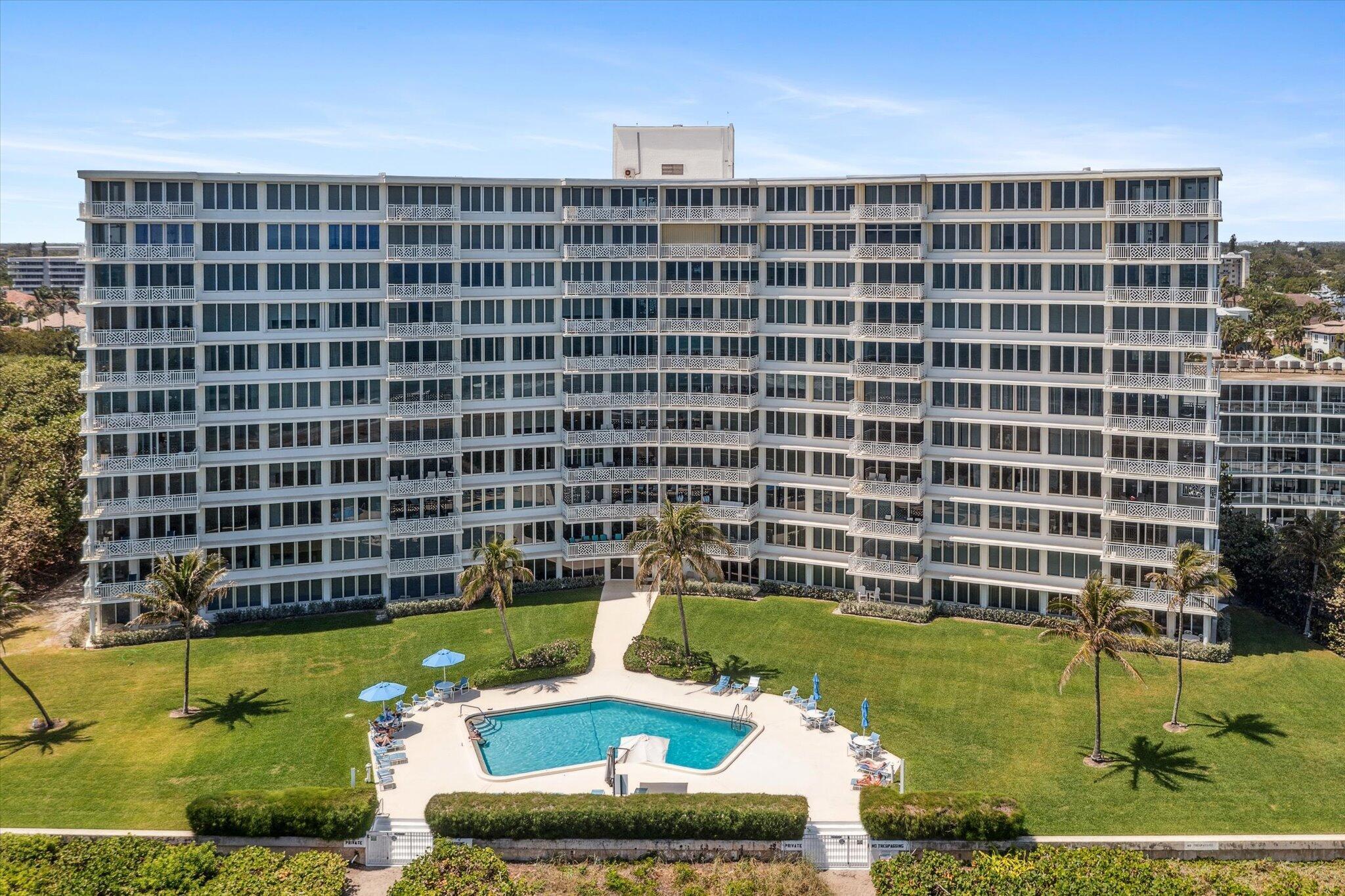 BANYAN HOUSE CONDO - Residential