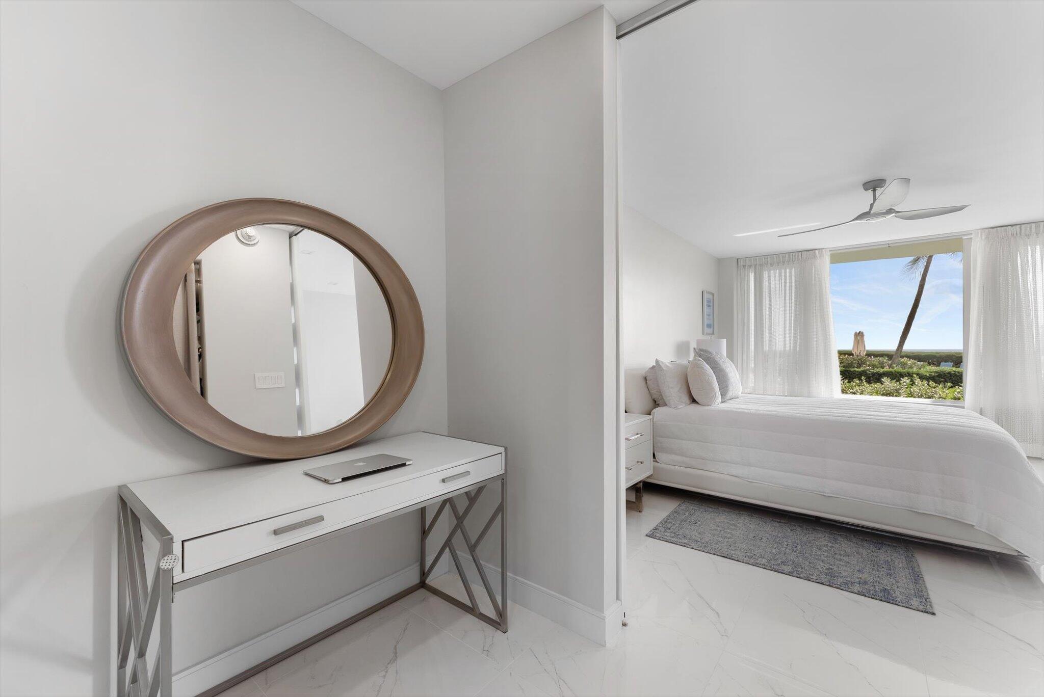 BANYAN HOUSE CONDO - Residential