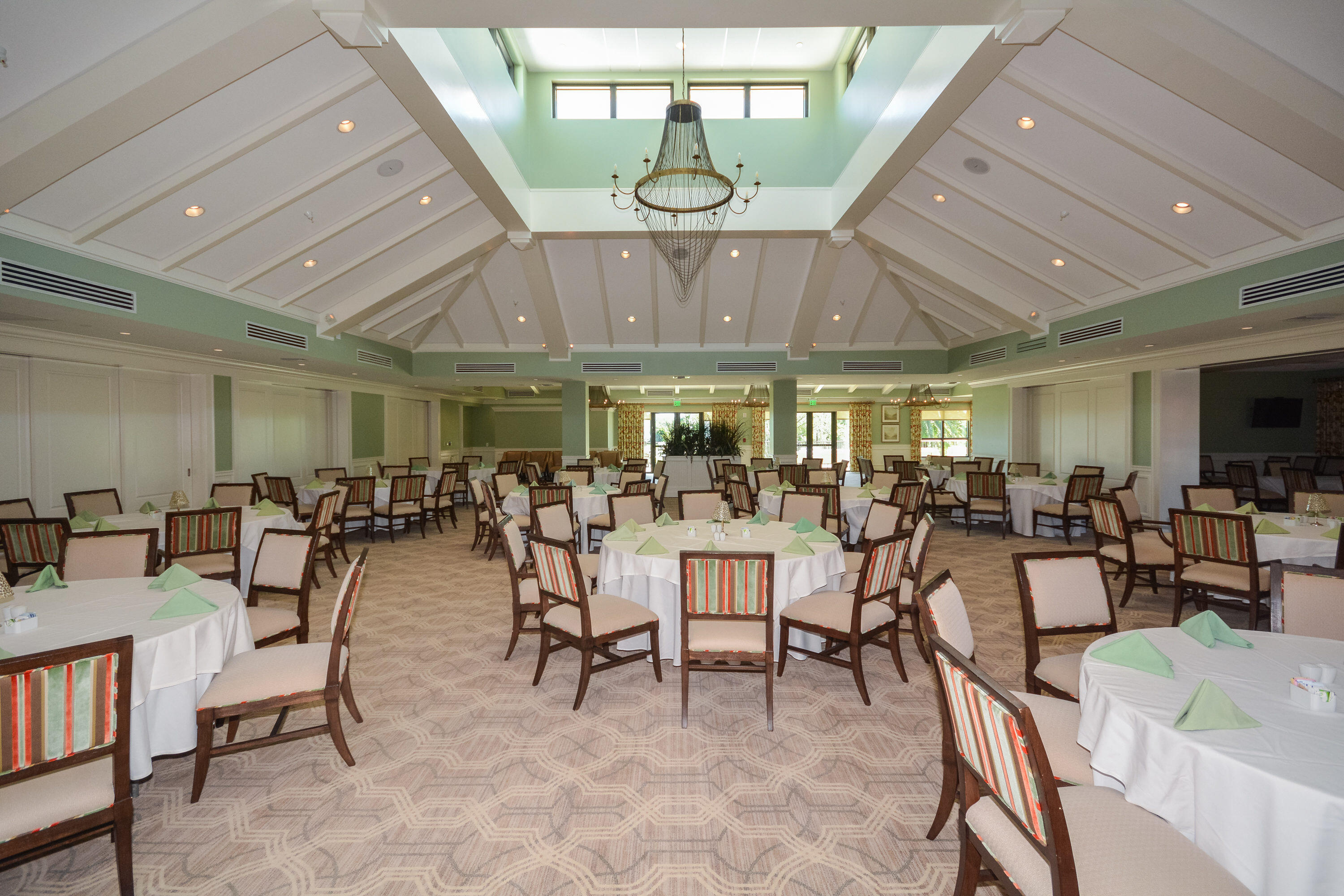 PIPERS LANDING GARDEN APARTMENTS CONDO - Residential