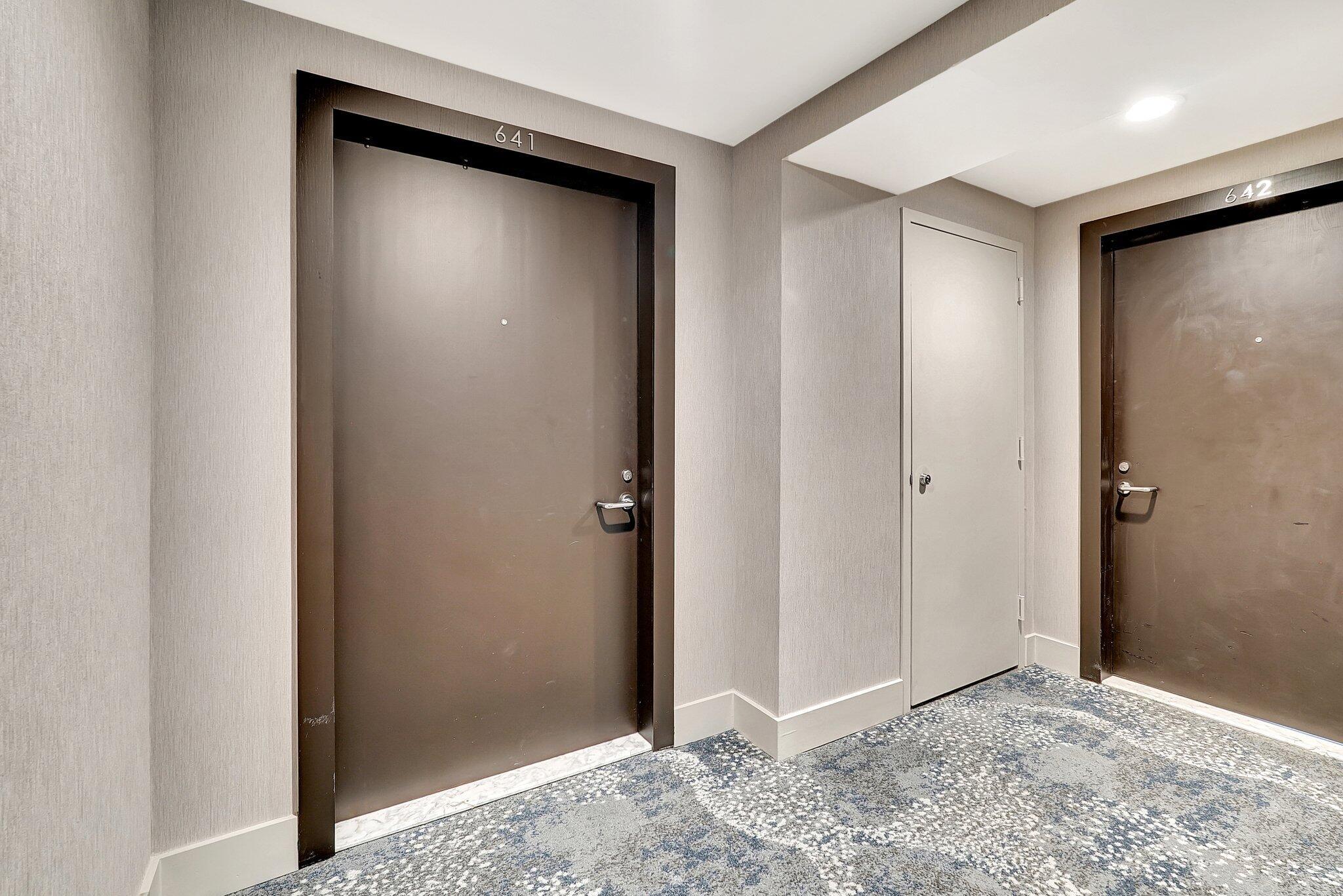 OCEANIA IV CONDO - Residential