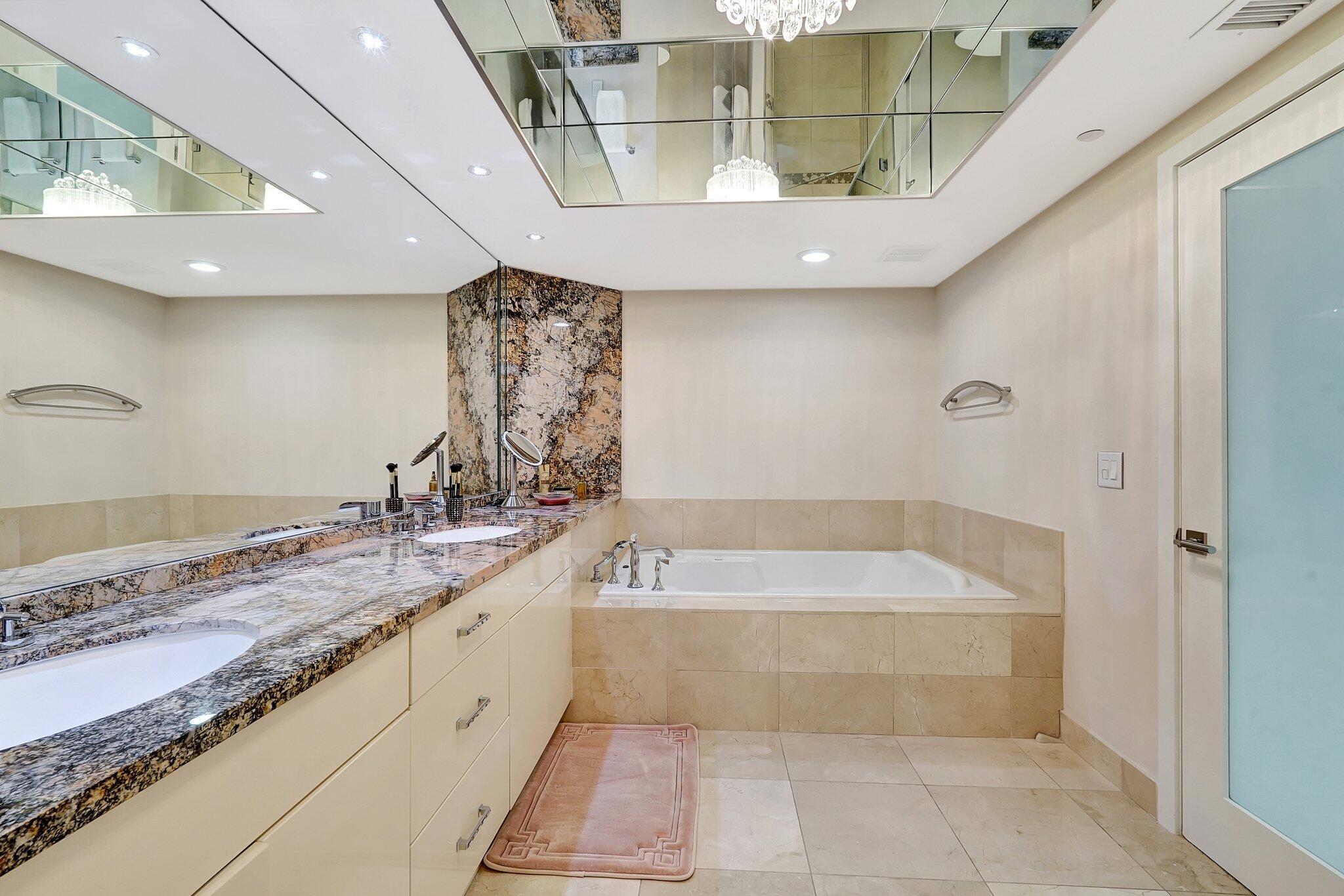 OCEANIA IV CONDO - Residential