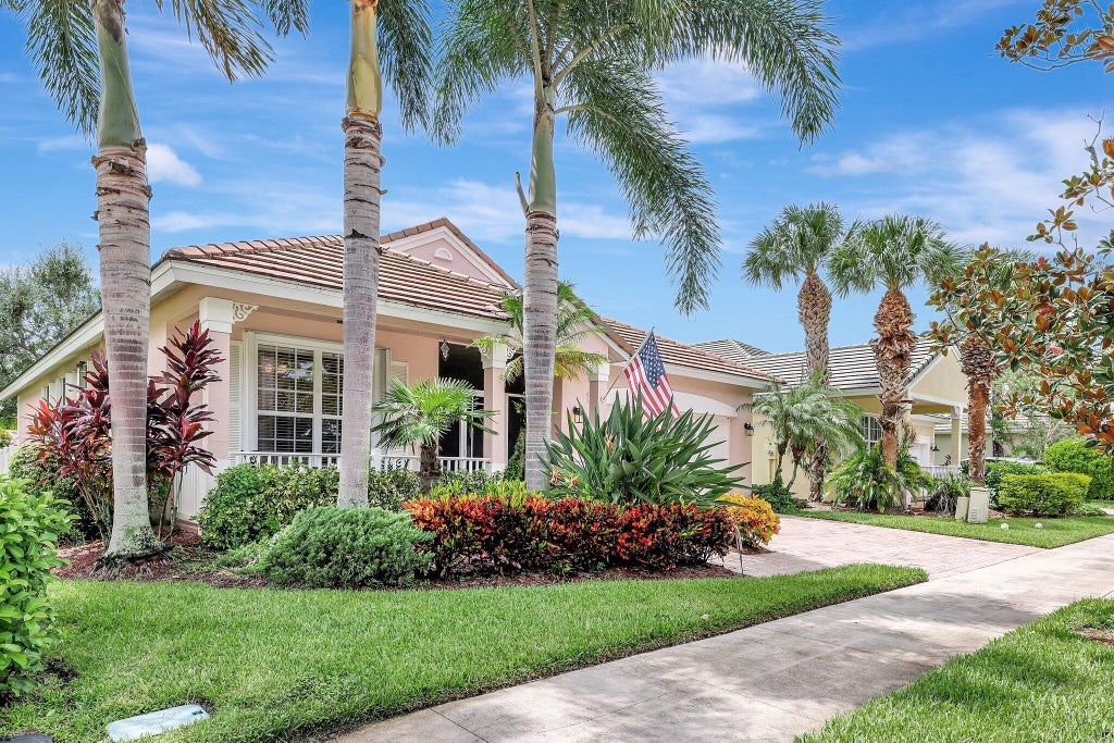 Photo of 197 NW Willow Grove Avenue, Port Saint Lucie, FL 34986 (MLS # R11016566)