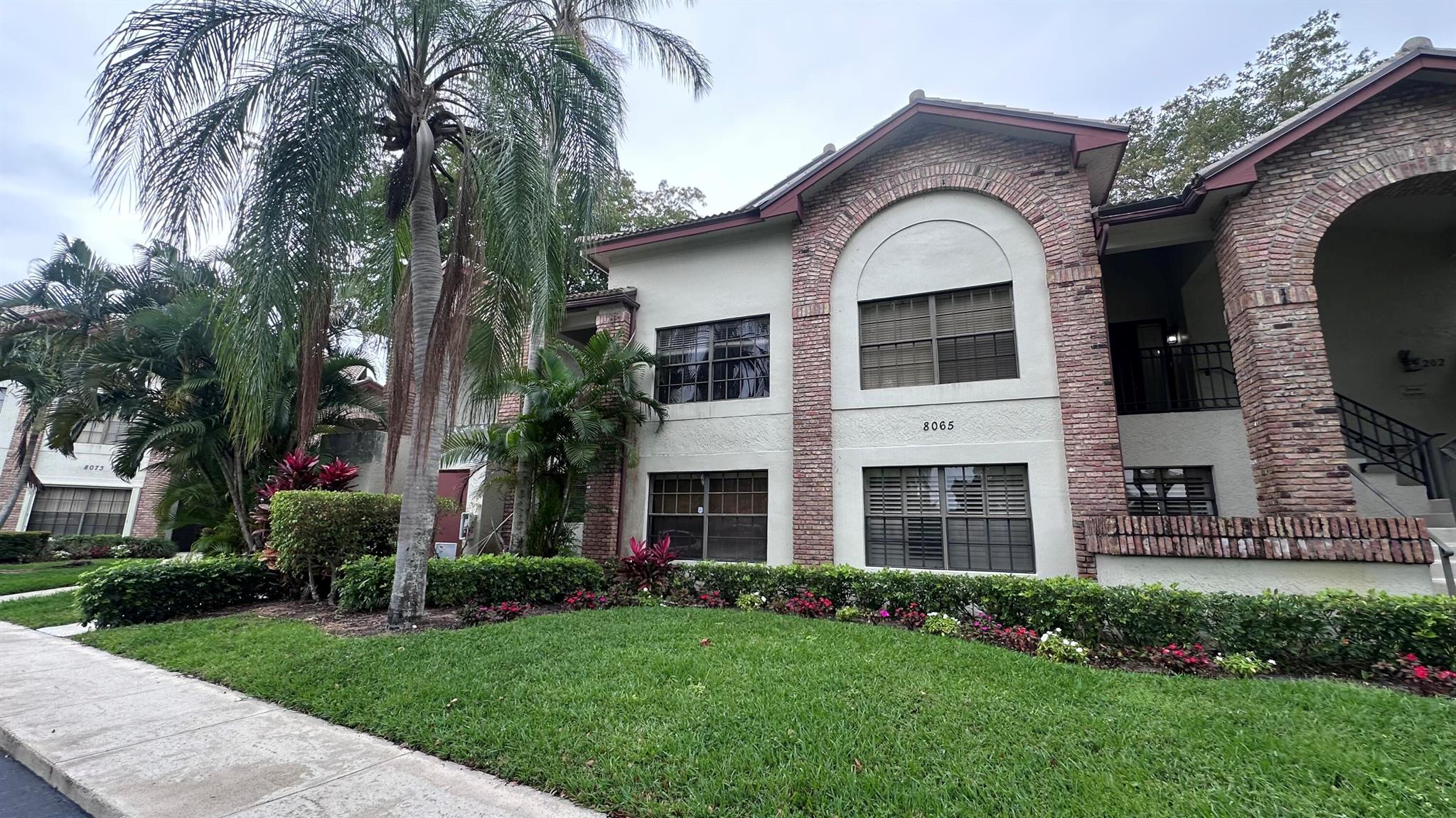 8065 Aberdeen Drive 201
