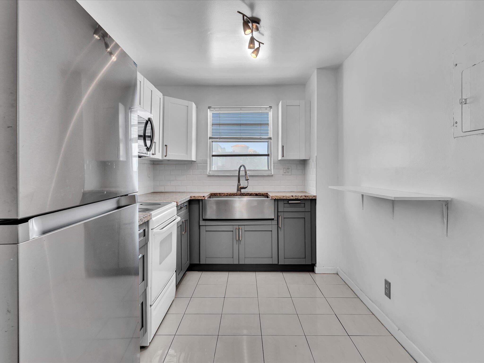 137 Golden Isles Drive 312