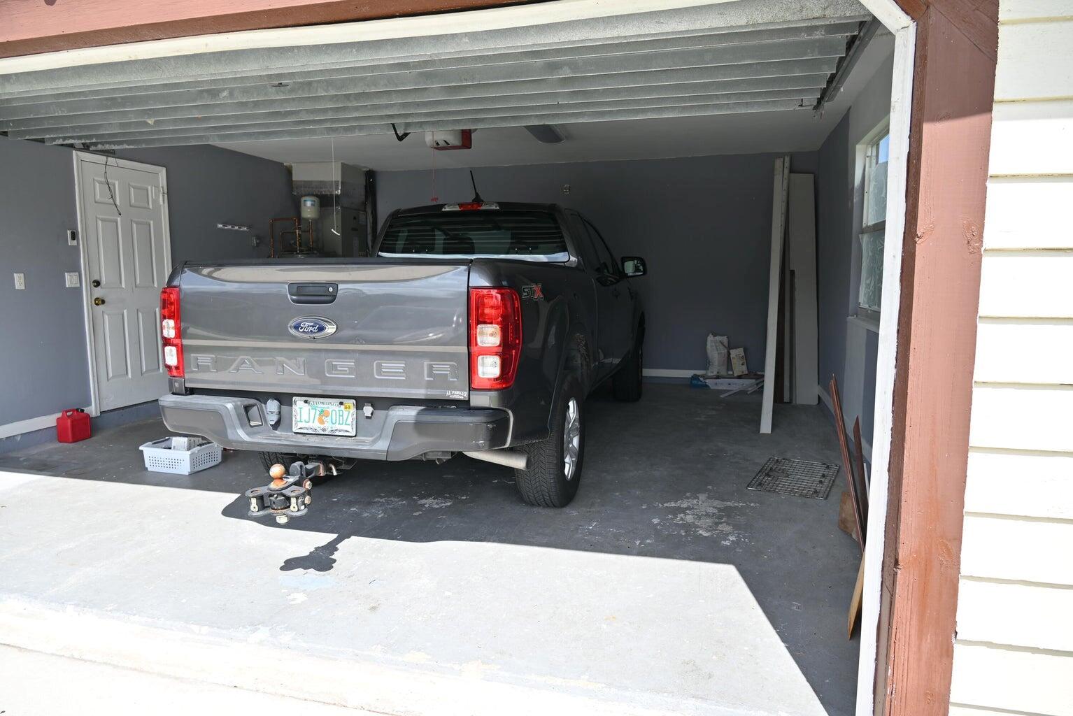 SUGAR POND MANOR OF WELLI - Residential