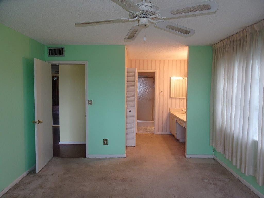 Oakbrook I Condo - Residential