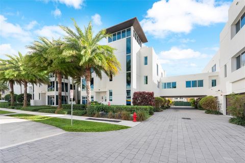 A home in Lauderdale By The Sea