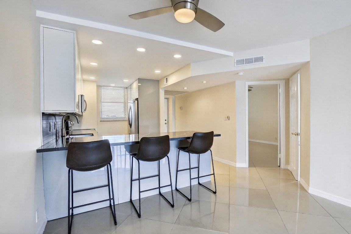 5321 NE 24th Terrace 504A