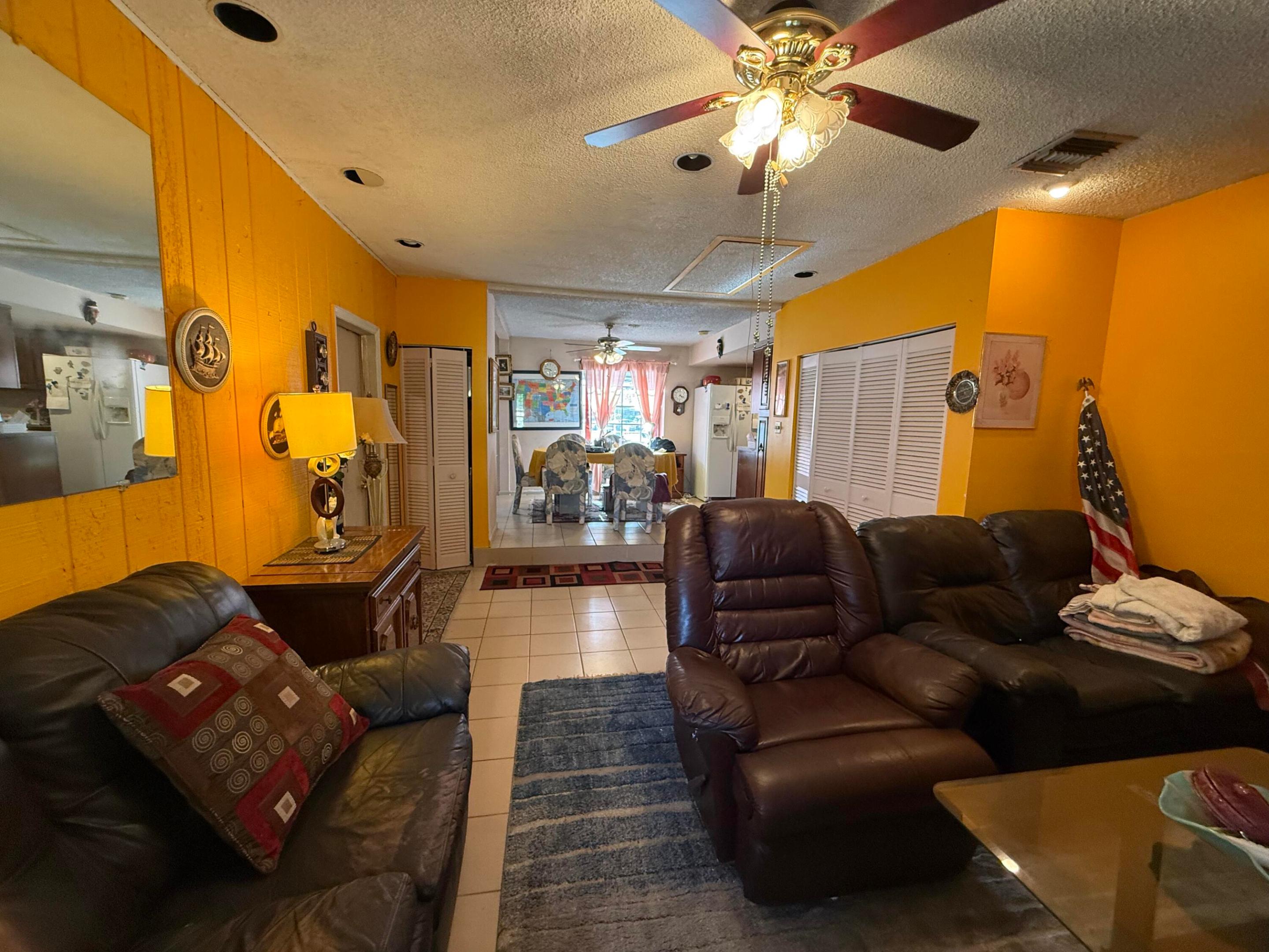 CORAL SPRINGS II - Residential