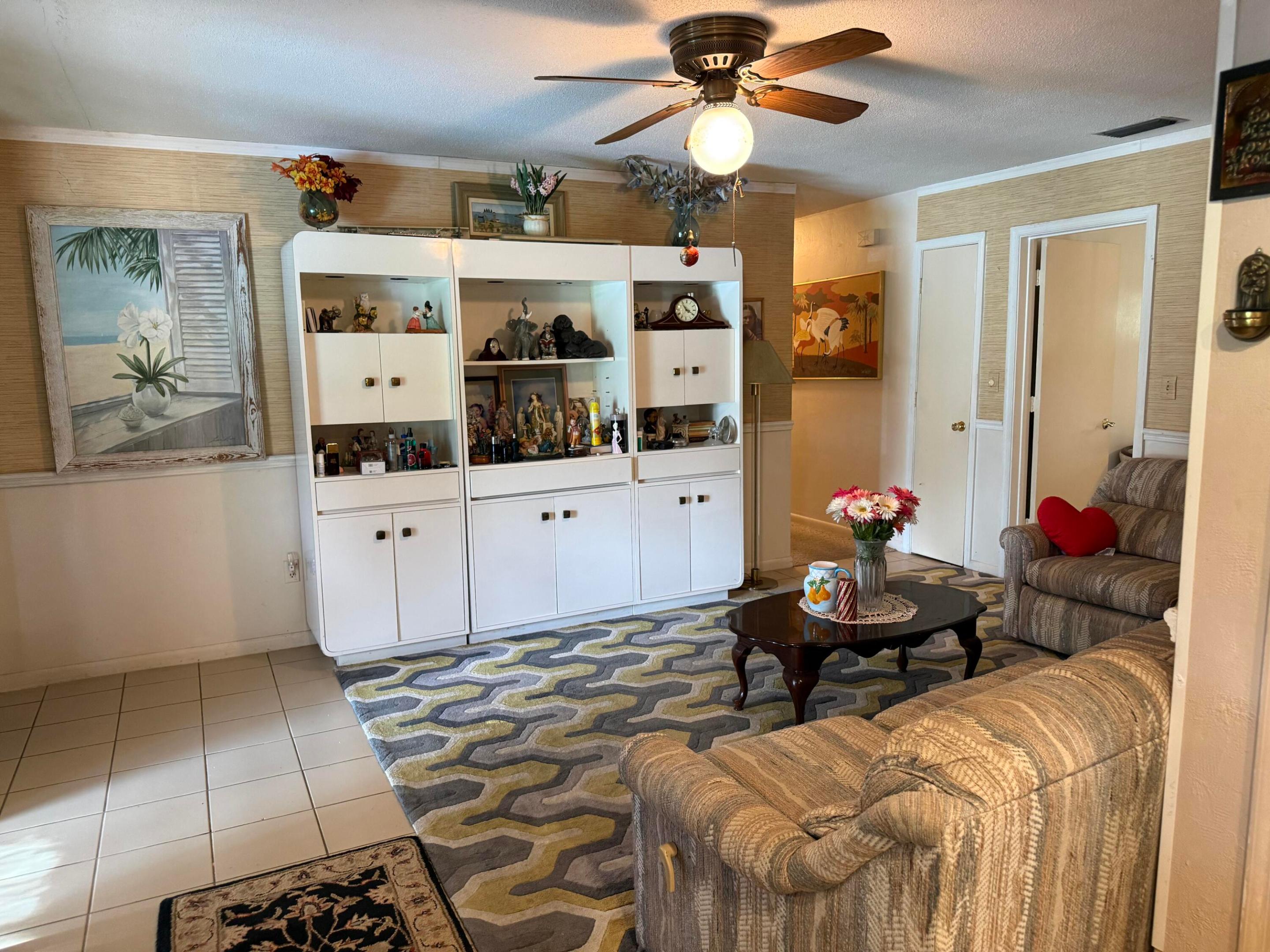 CORAL SPRINGS II - Residential