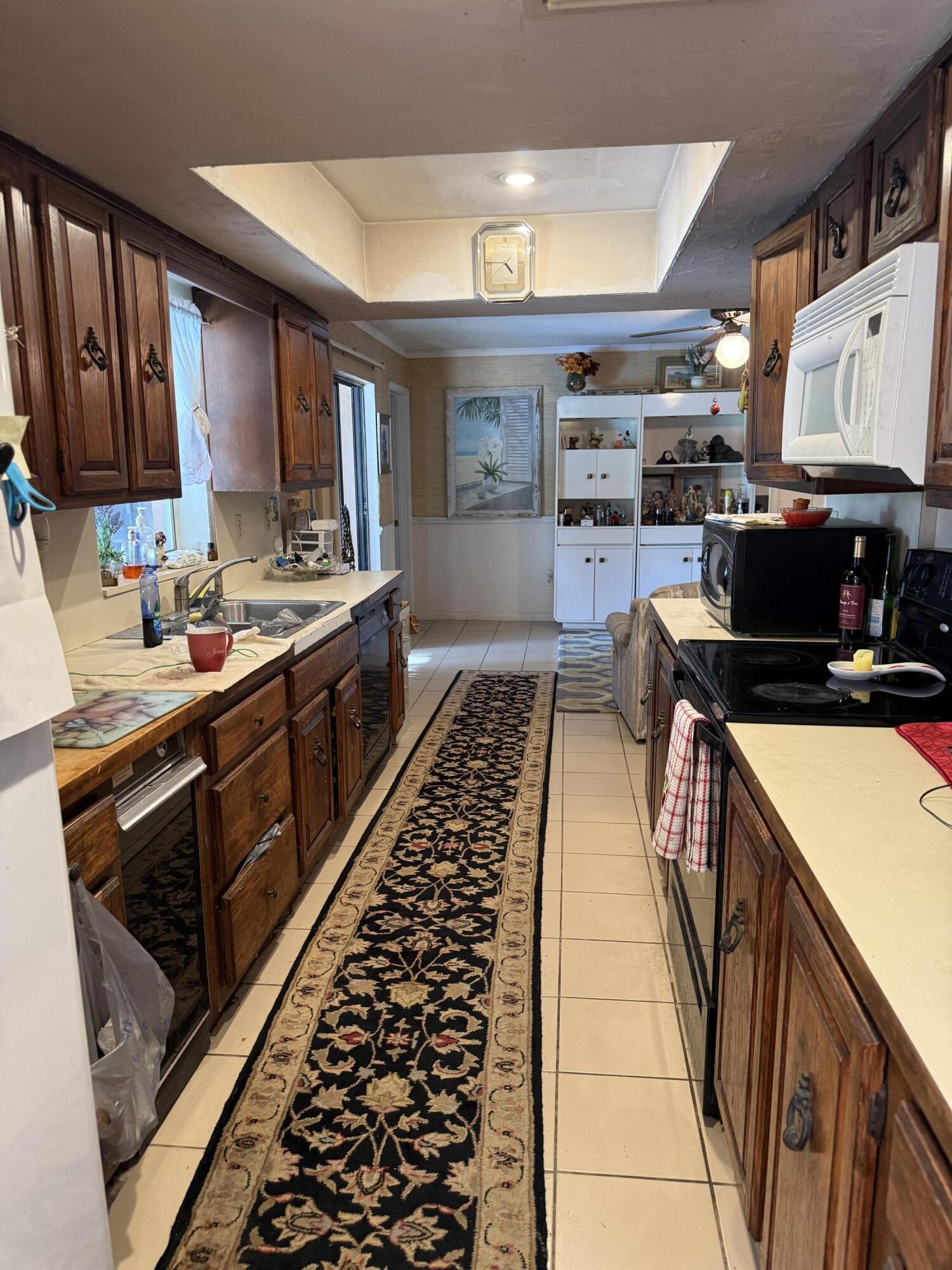 CORAL SPRINGS II - Residential