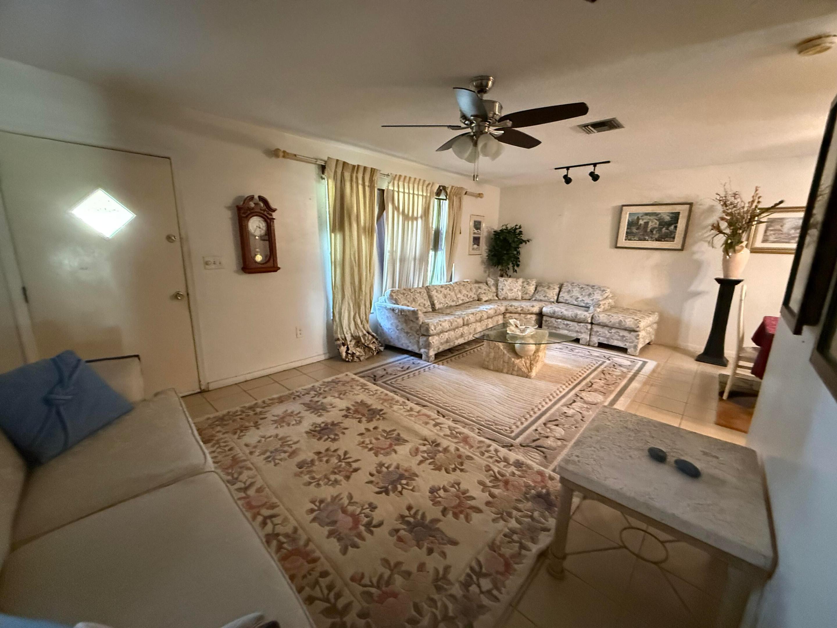 CORAL SPRINGS II - Residential