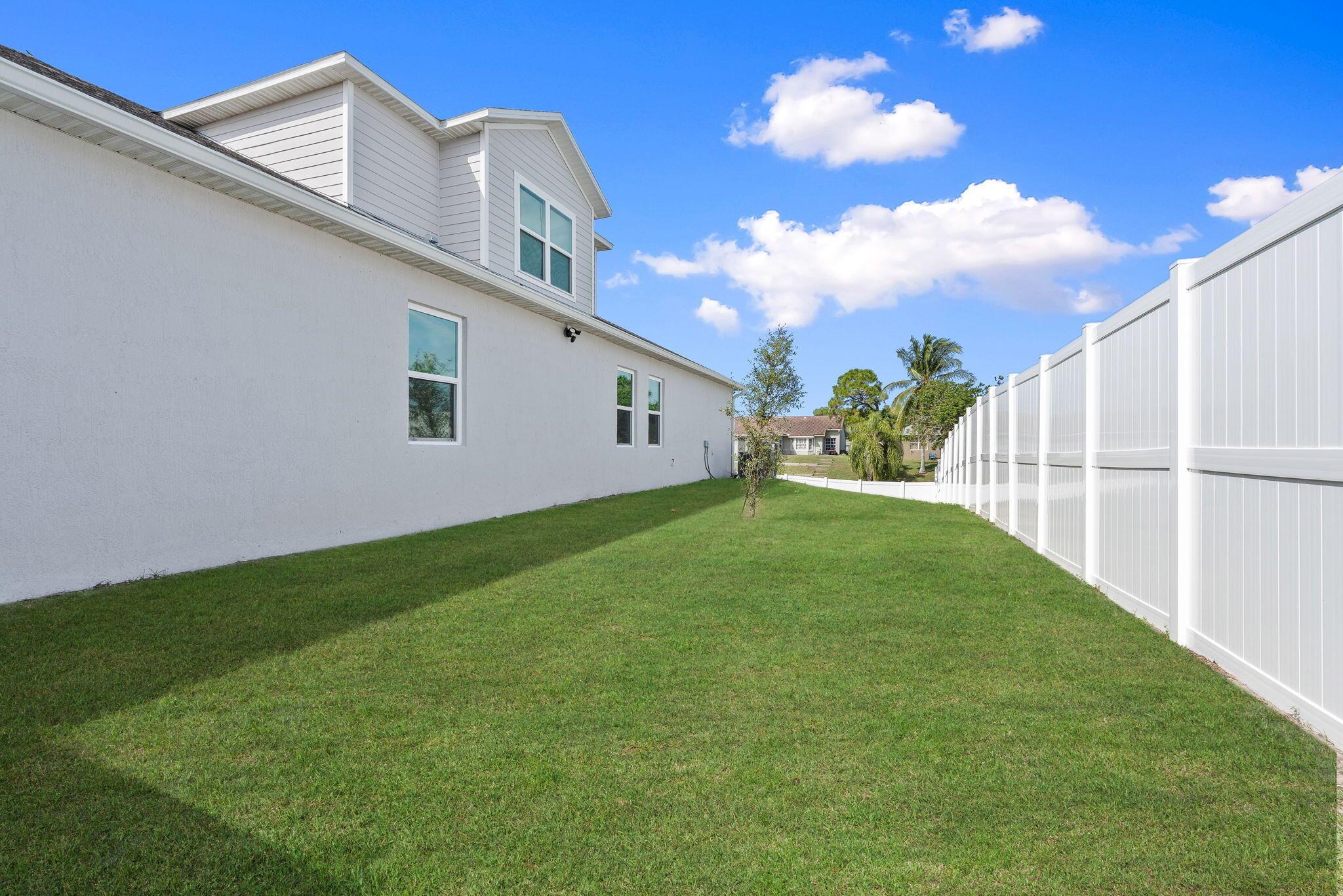 PORT ST LUCIE SECTION 26 - Residential