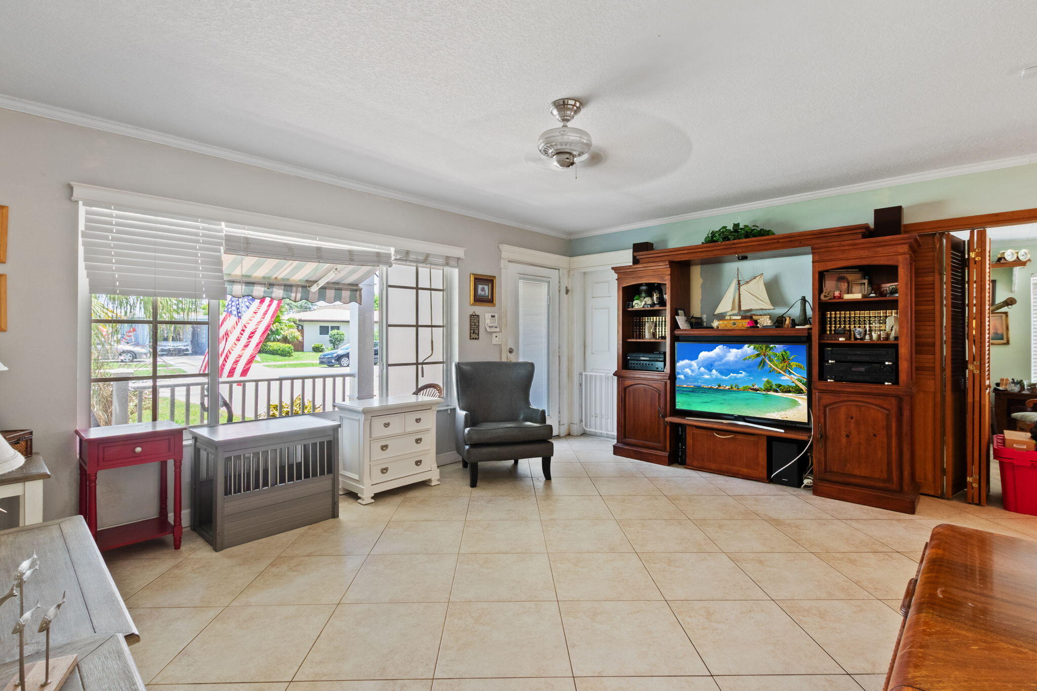 349 SW 14th Court