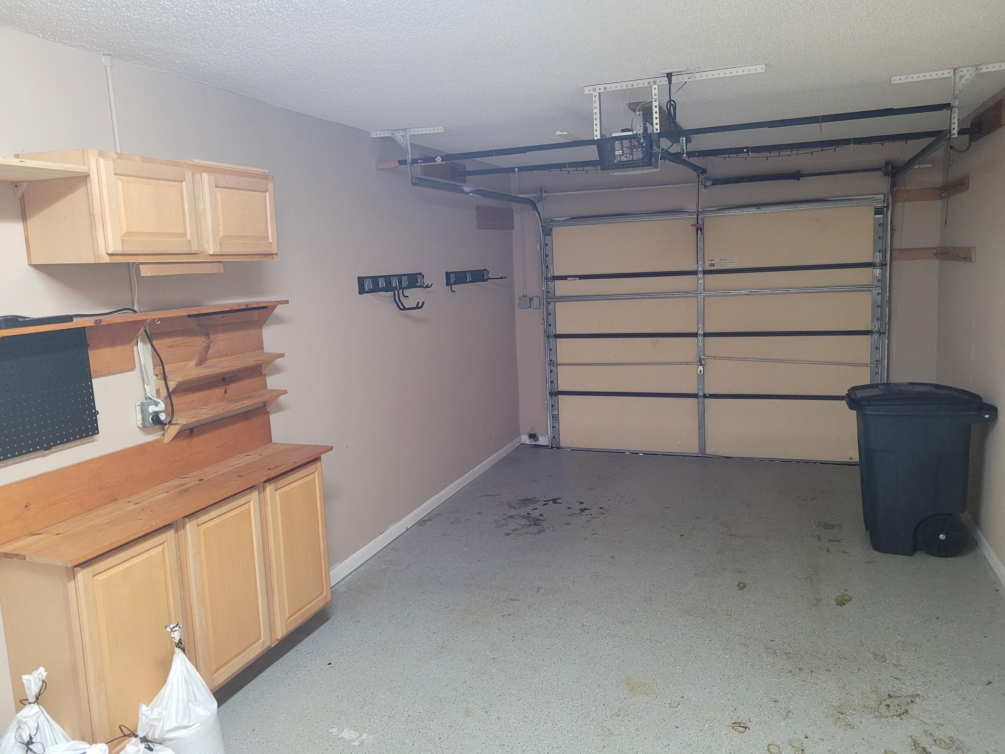 NORTH POINTE TOWN HOMES - Residential