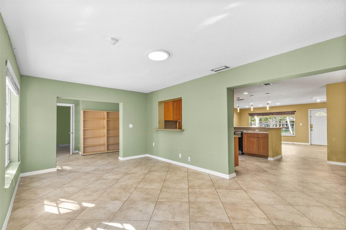 Coral Spgs Country Club - Residential Lease