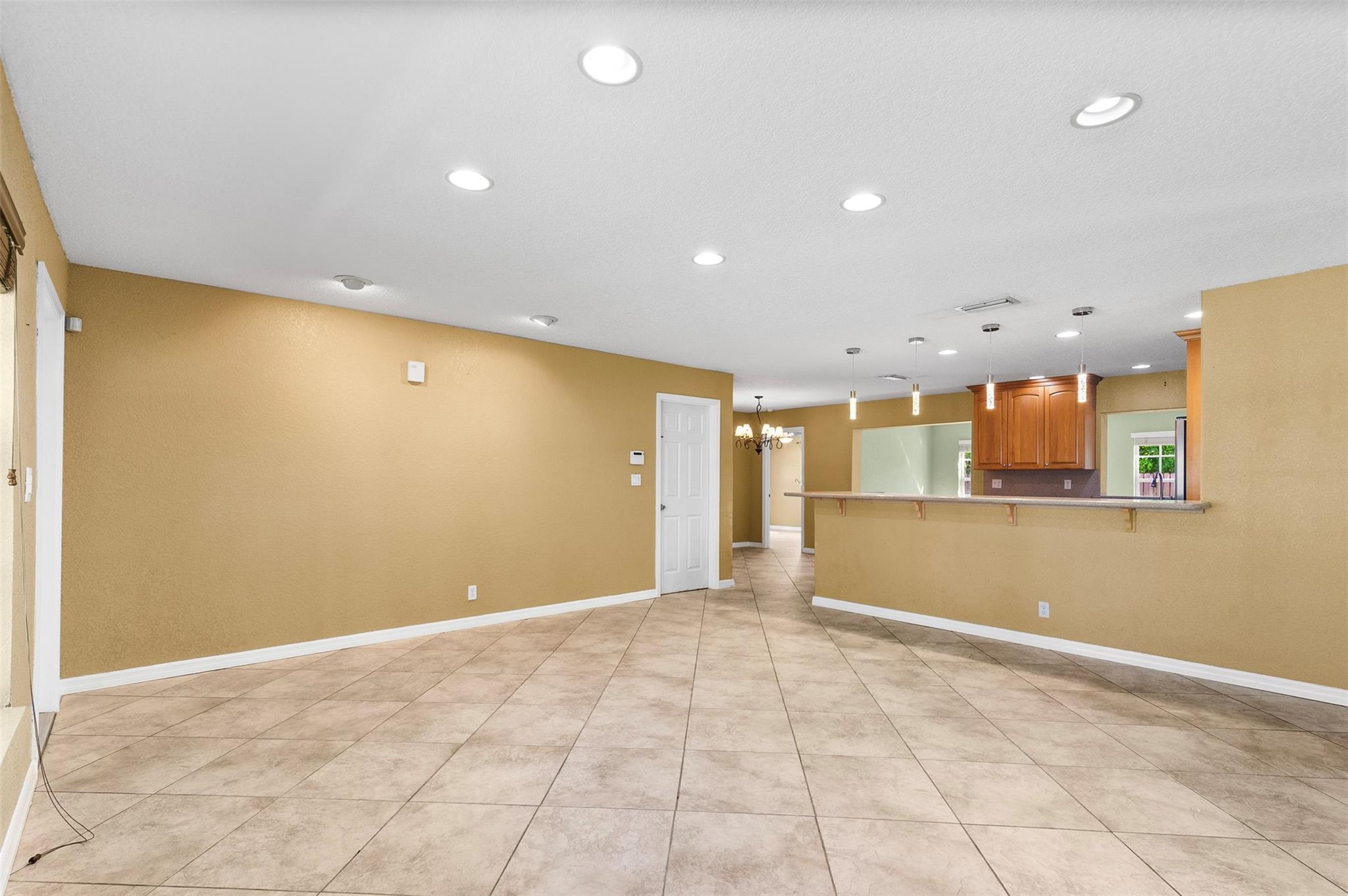 Coral Spgs Country Club - Residential Lease