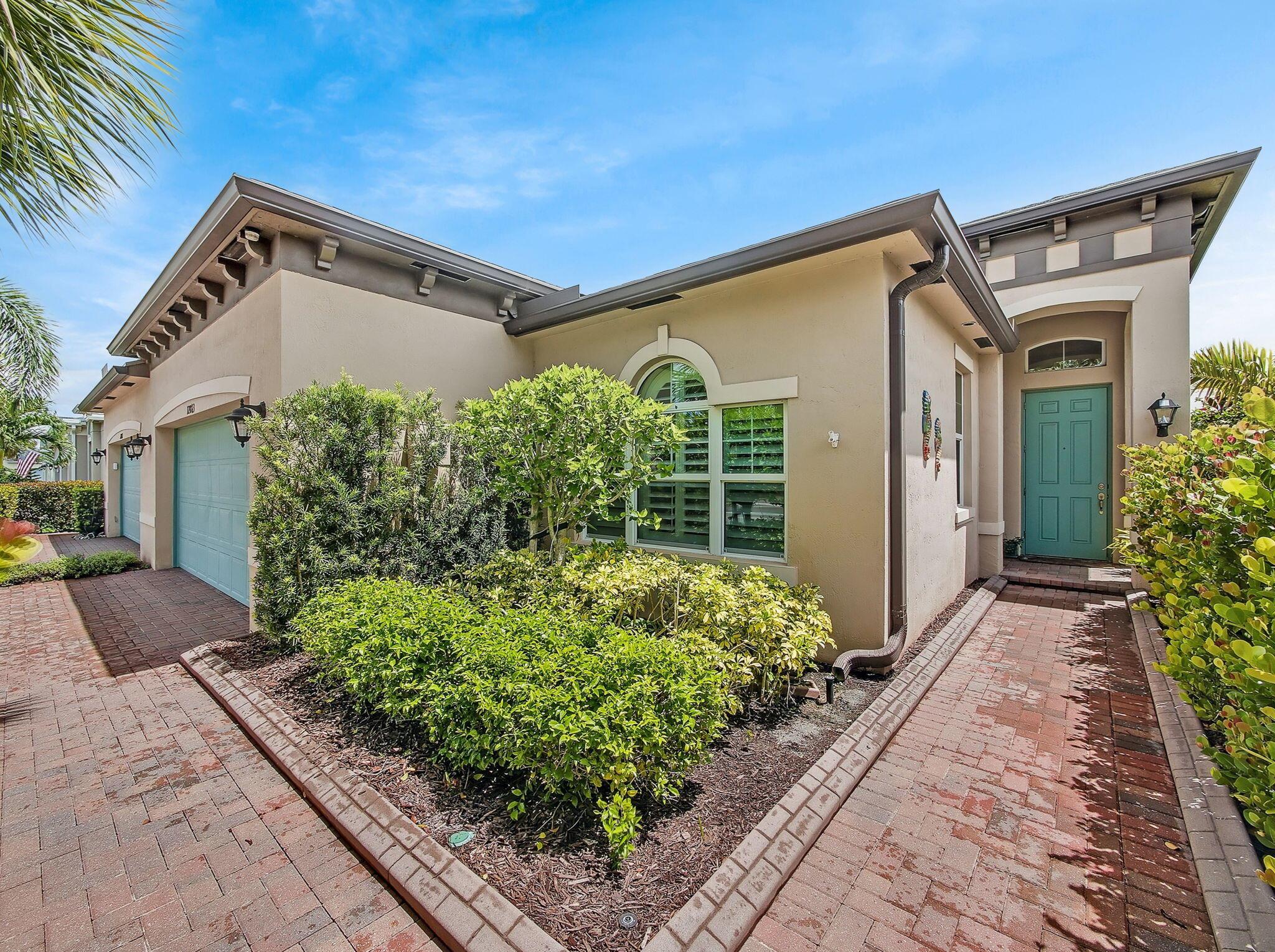 12863 SW Lake Fern Circle