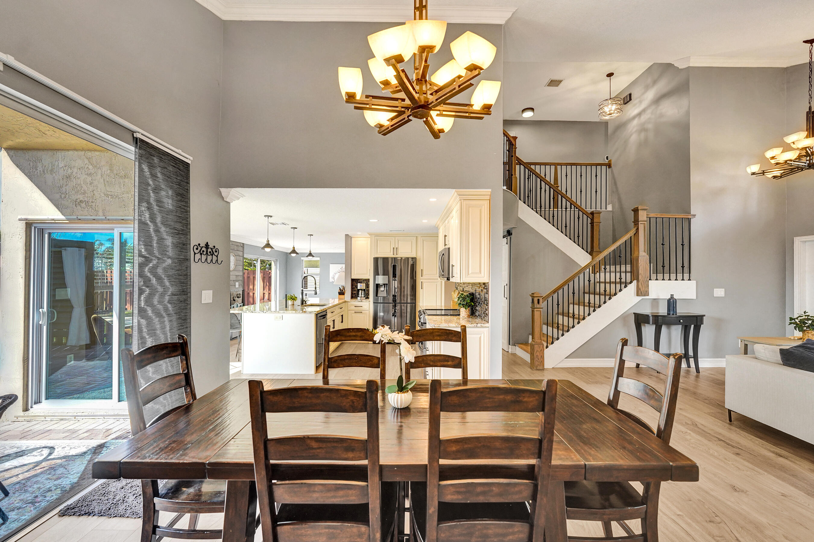 GROVE COMMERCIAL CENTER - Residential