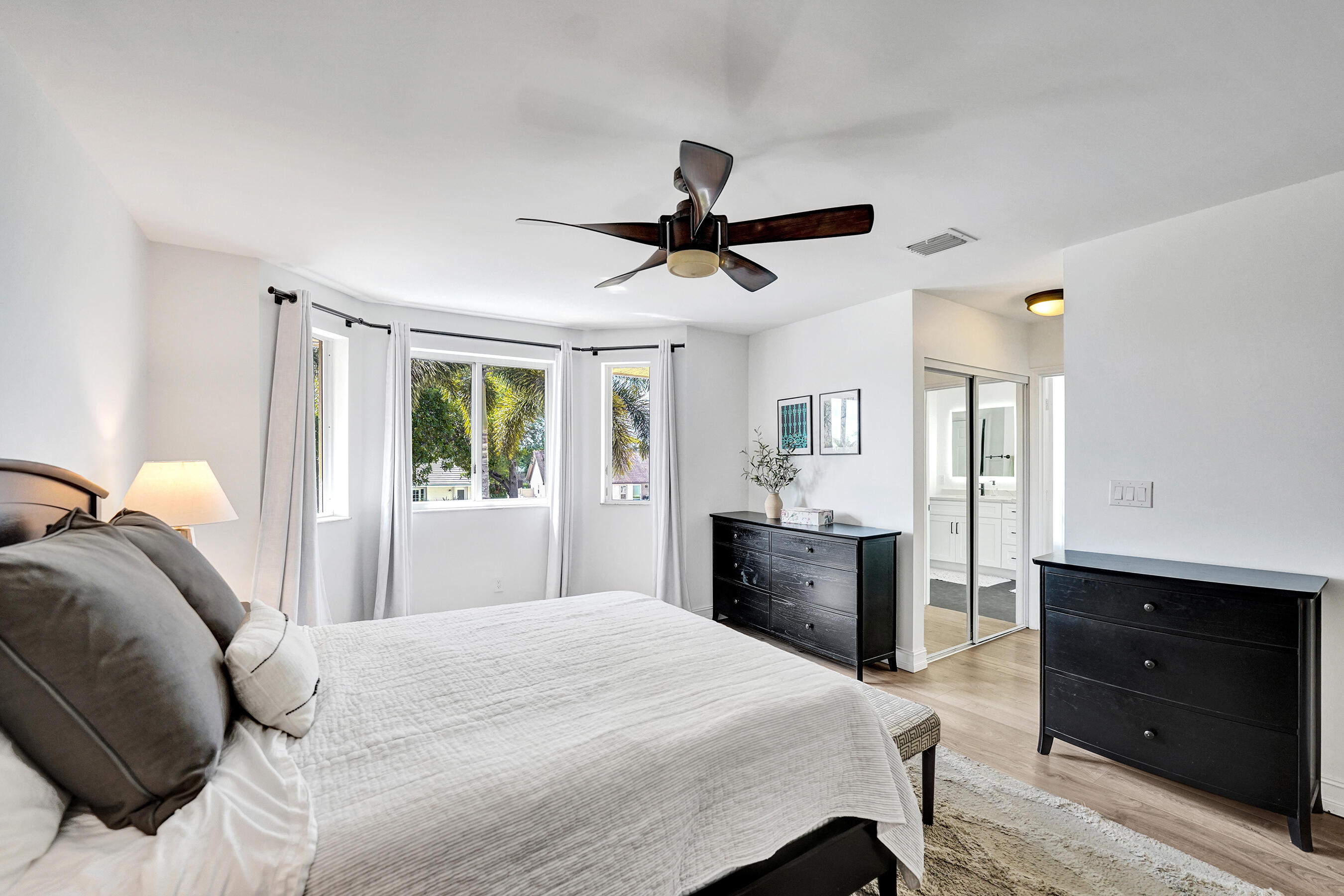 GROVE COMMERCIAL CENTER - Residential