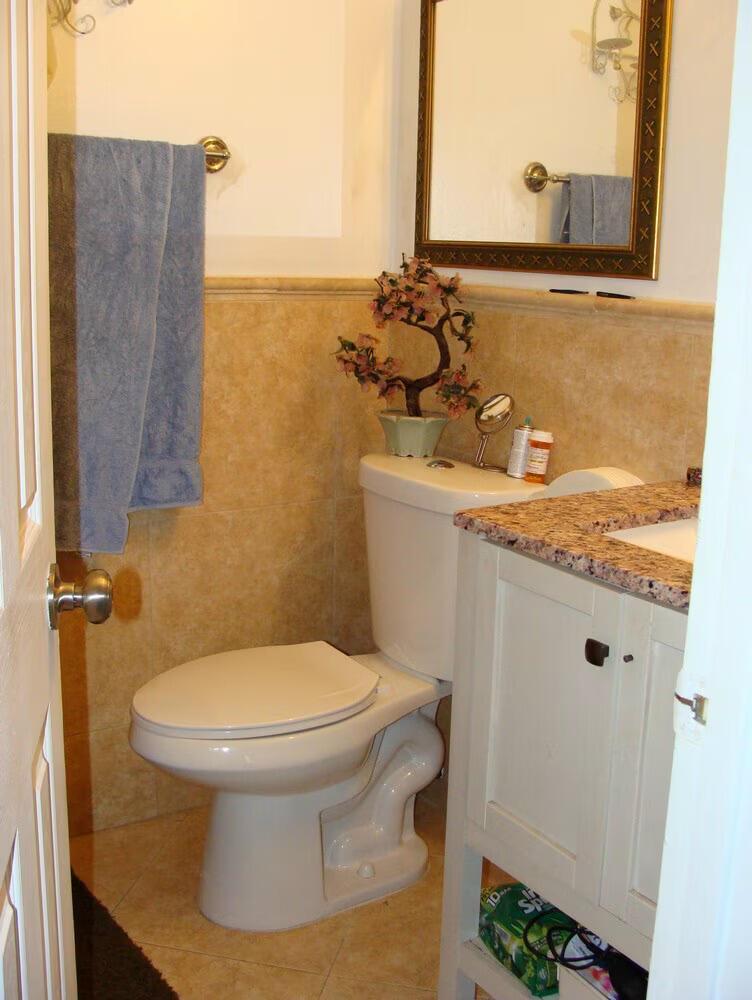 DELRAY SHORES - Residential Lease