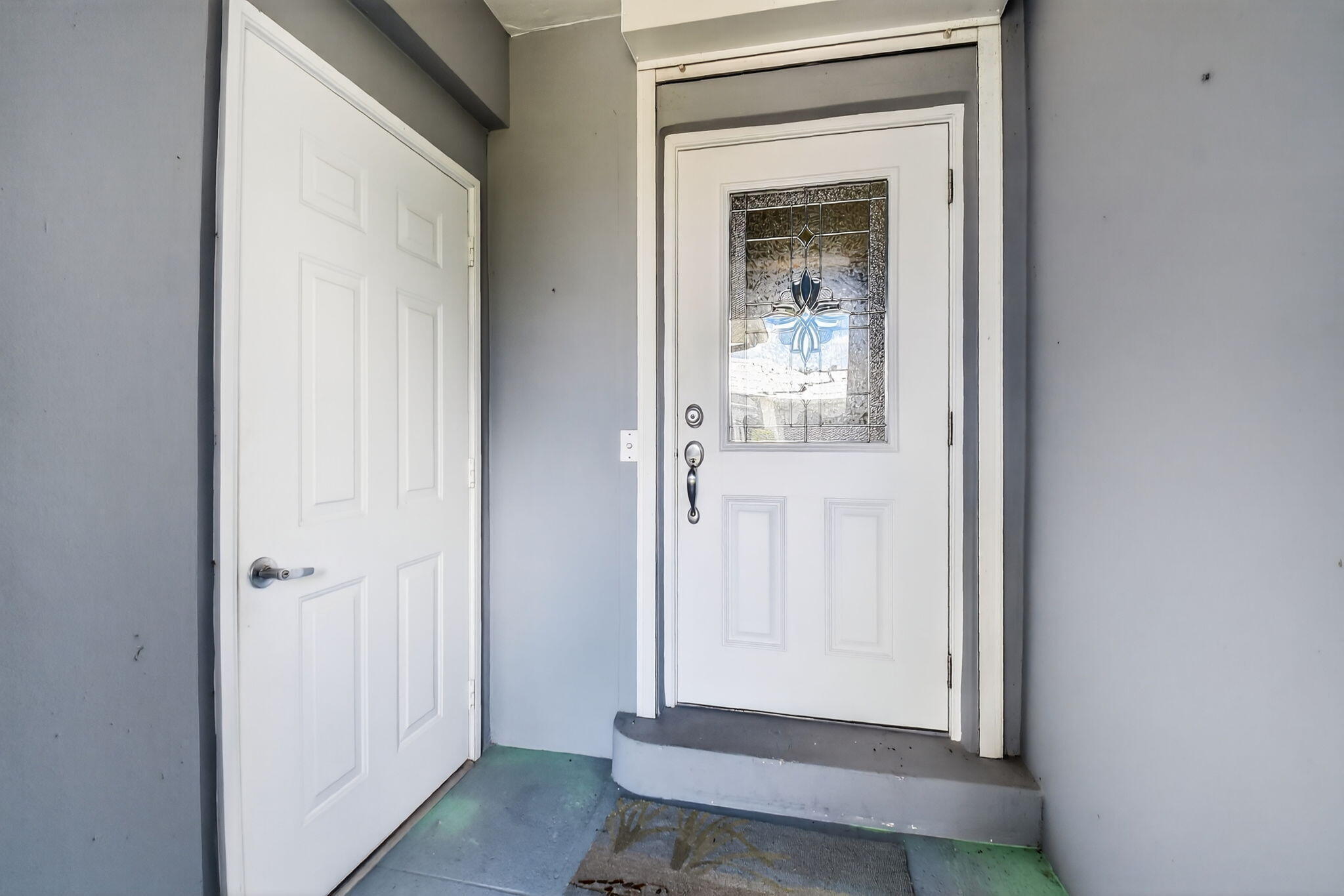 View photos, virtual tours, details... 4860 S LAKE Drive