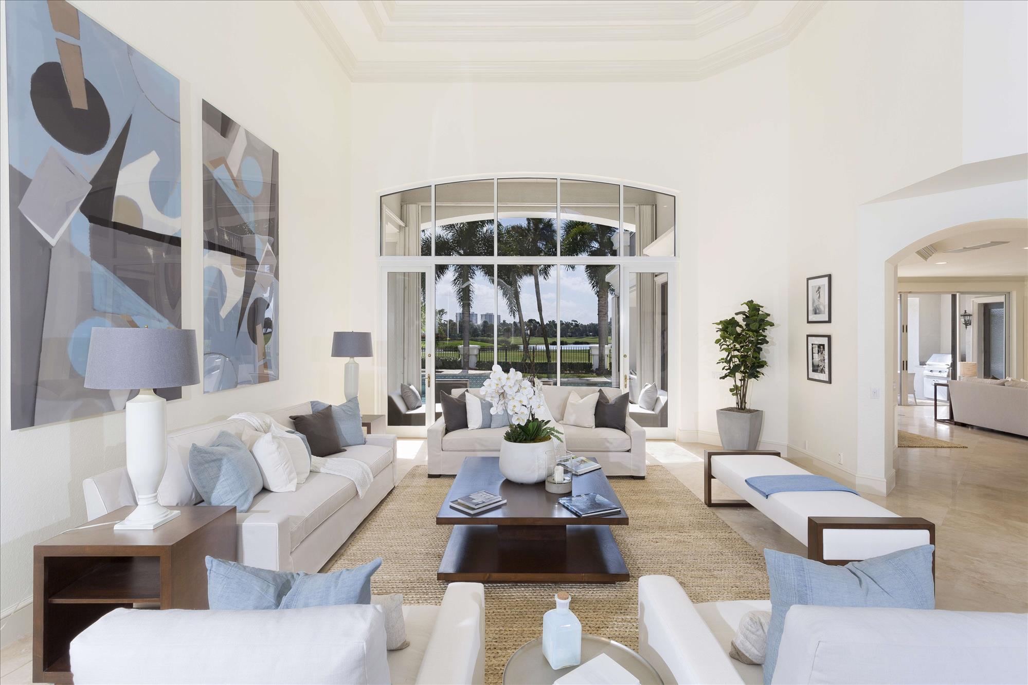 ROYAL PALM YACHT & COUNTRY CLUB - Residential