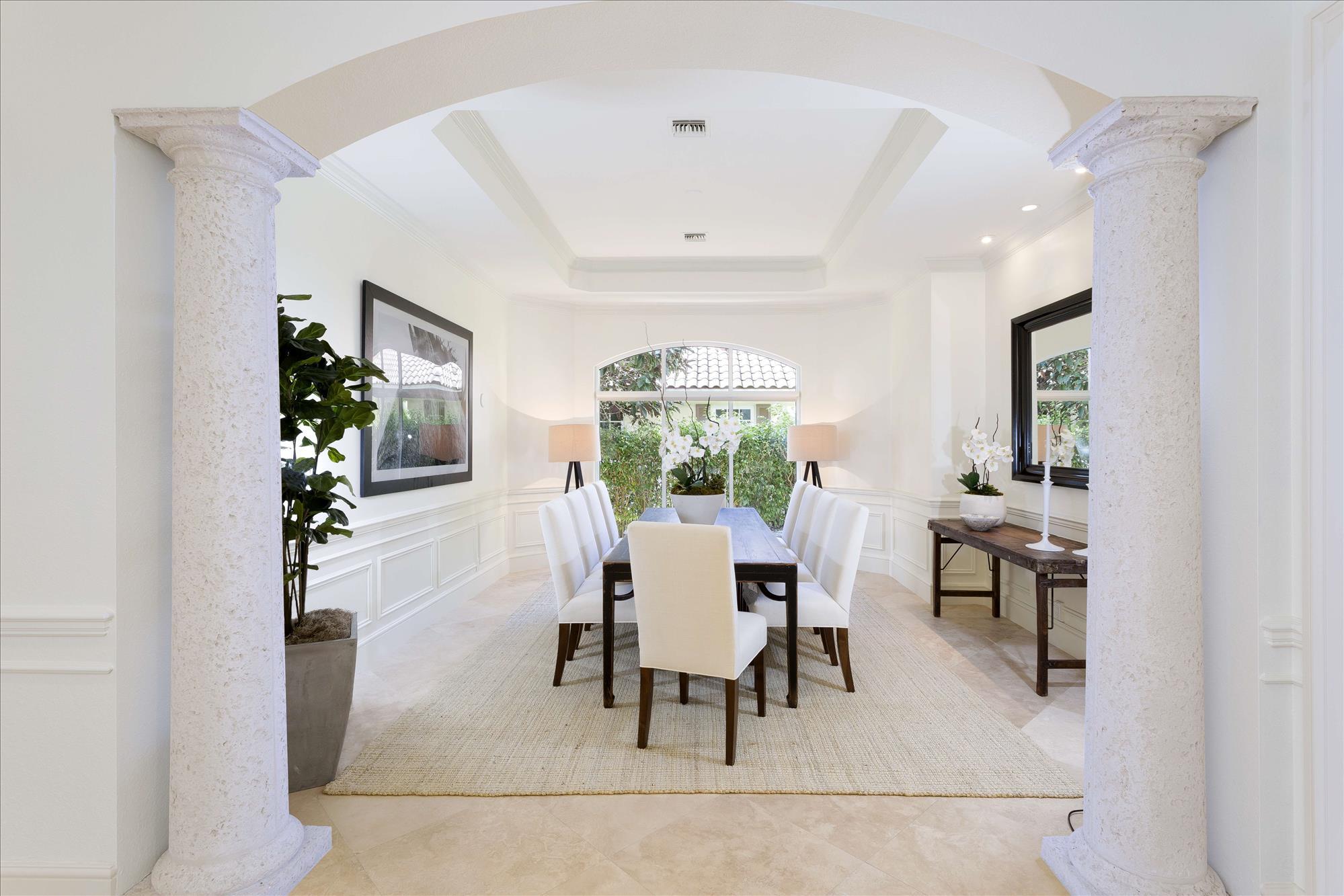 ROYAL PALM YACHT & COUNTRY CLUB - Residential