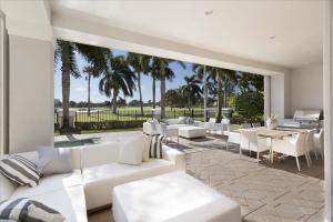 ROYAL PALM YACHT & COUNTR - Residential