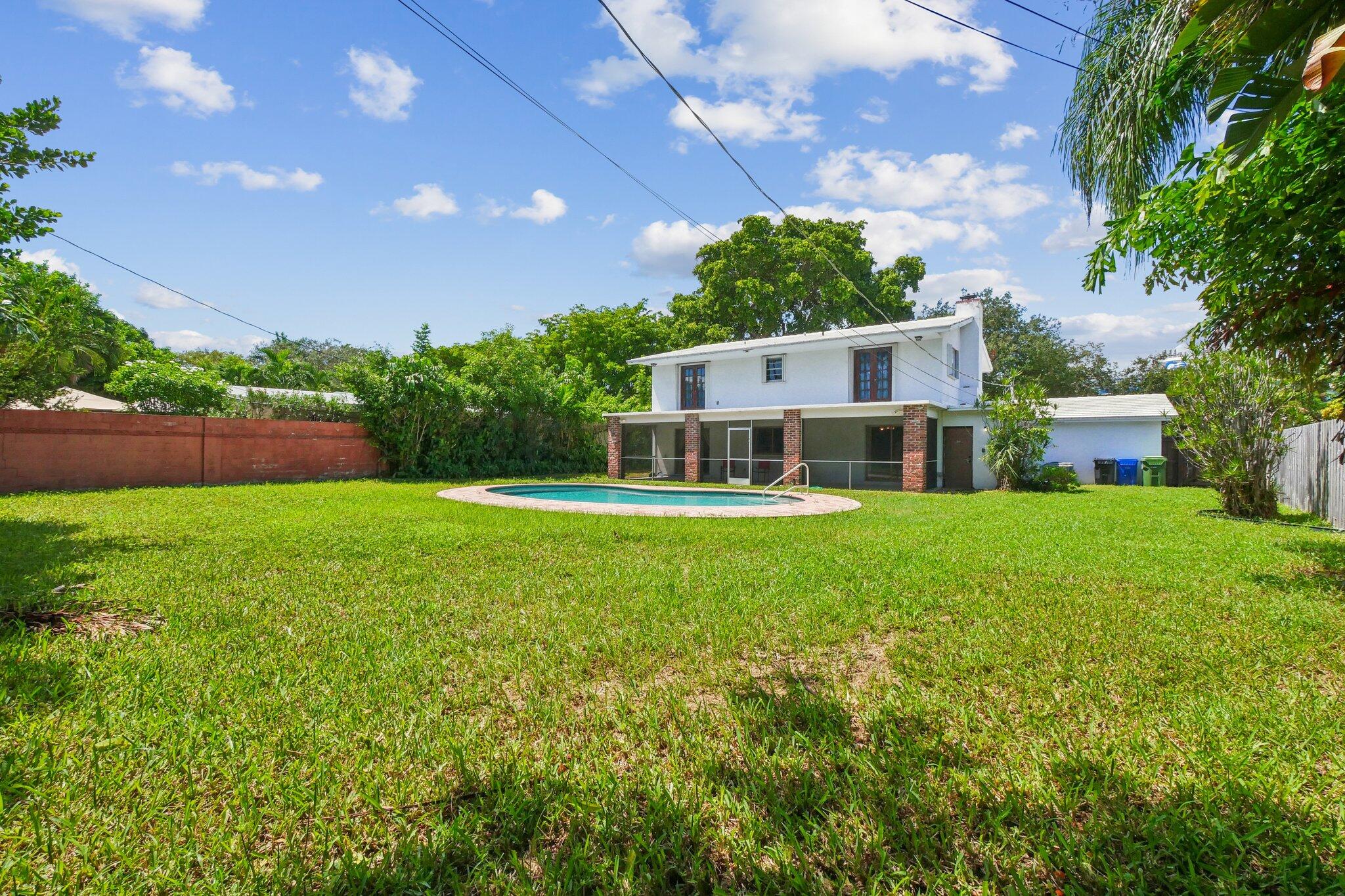 1916 HARBOURVIEW Drive