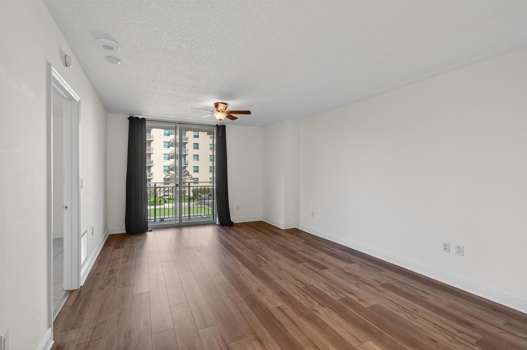 610 CLEMATIS CONDO - Residential