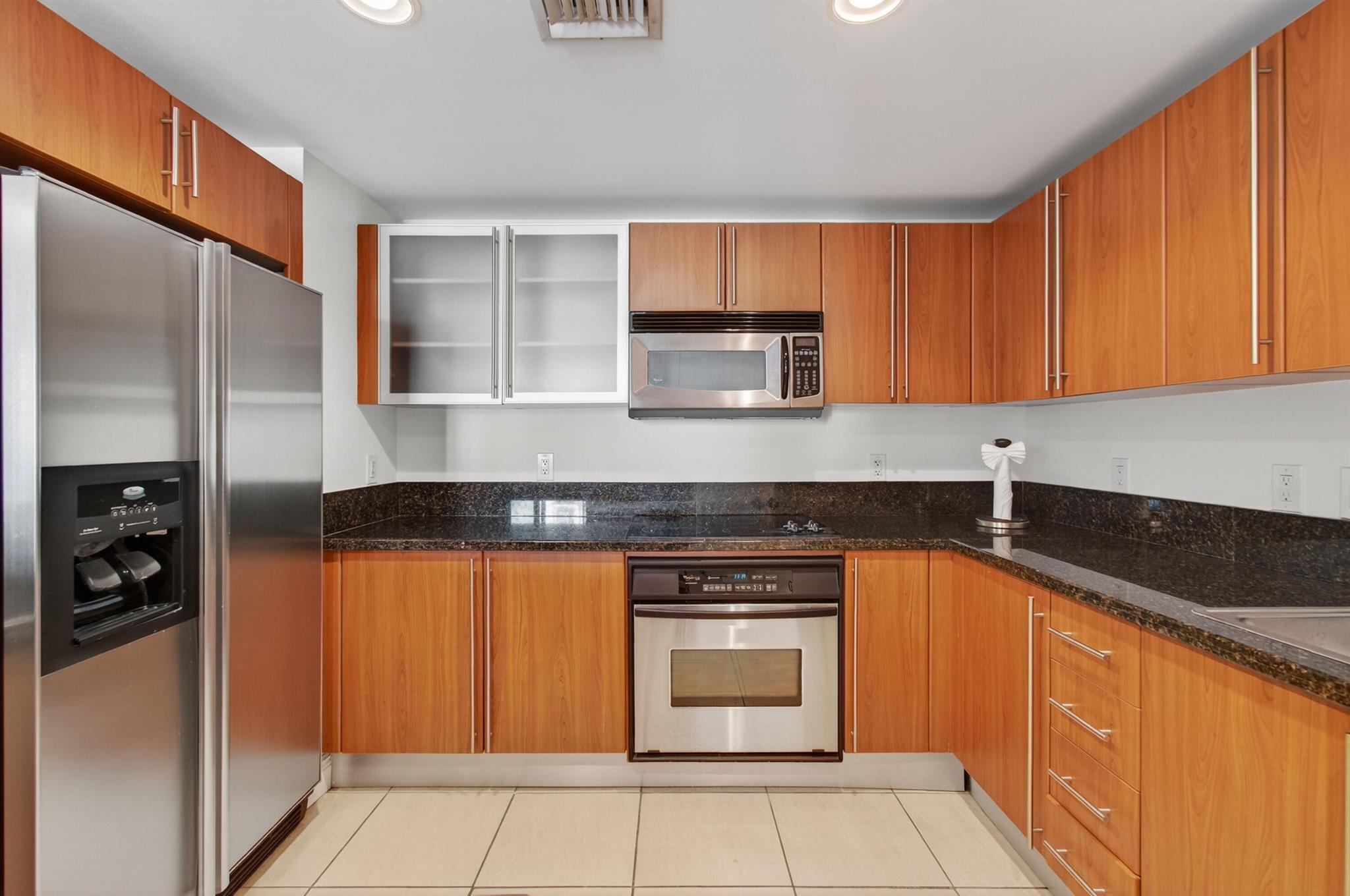 610 CLEMATIS CONDO - Residential