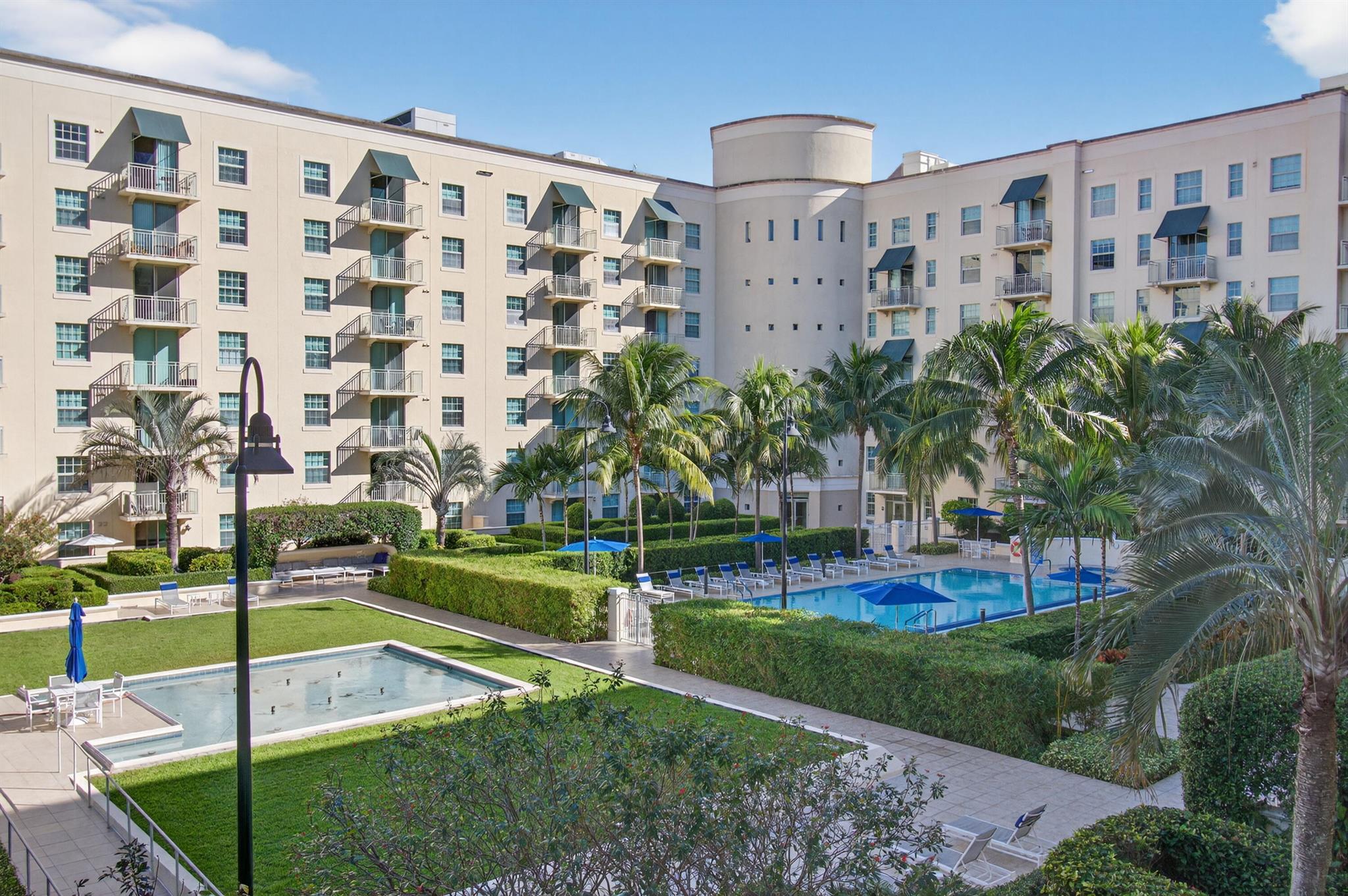 610 CLEMATIS CONDO - Residential