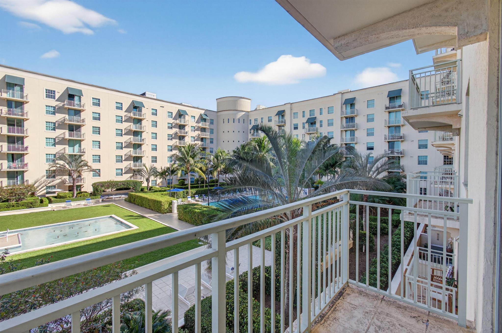 610 CLEMATIS CONDO - Residential