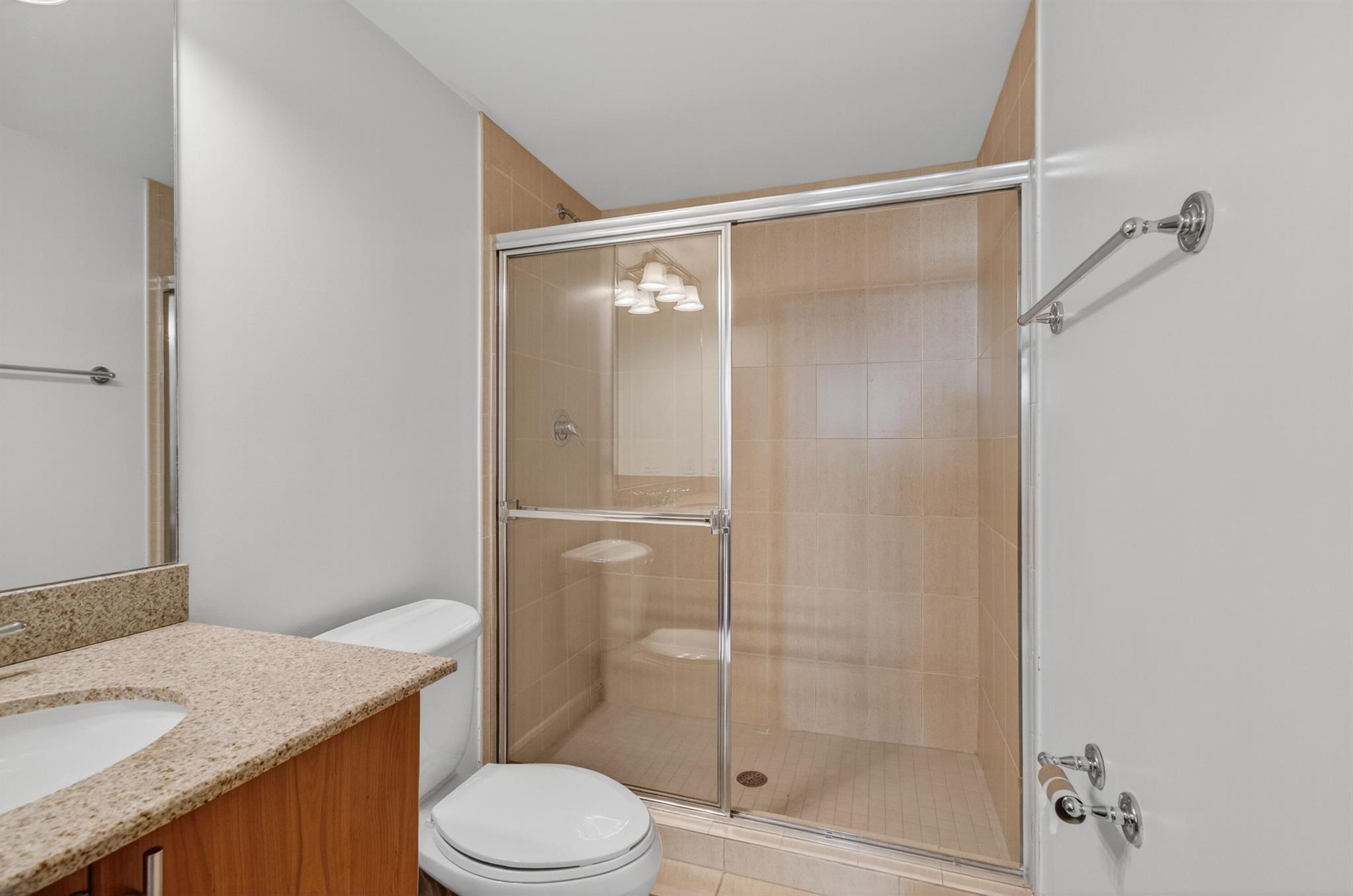 610 CLEMATIS CONDO - Residential