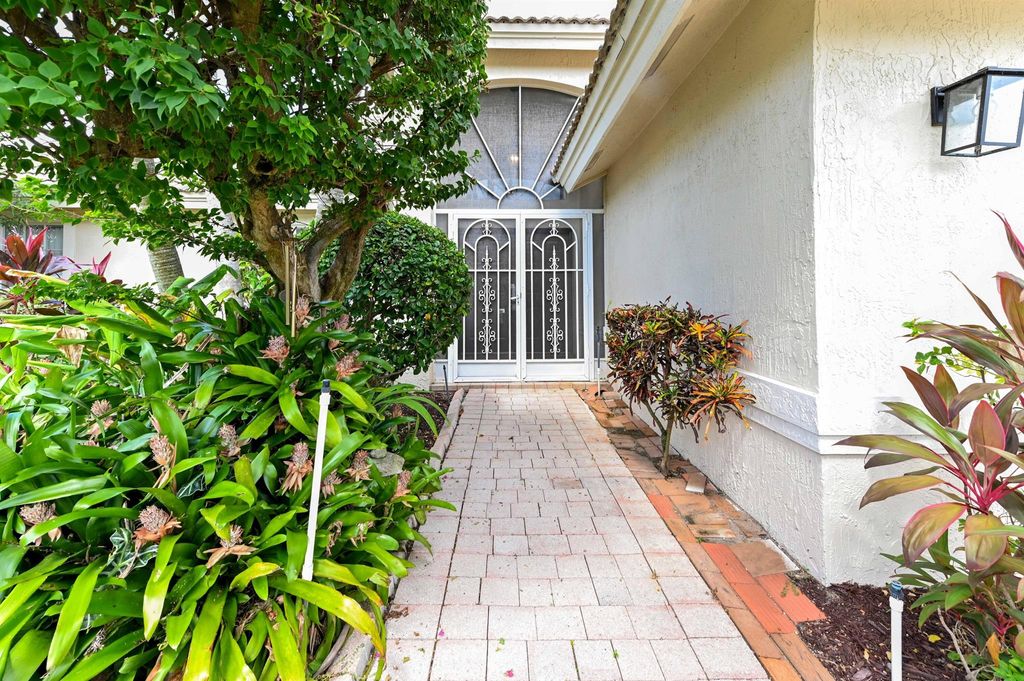 Photo of 7351 Sterling Falls Lane W, Boynton Beach, FL 33437 (MLS # R11132573)