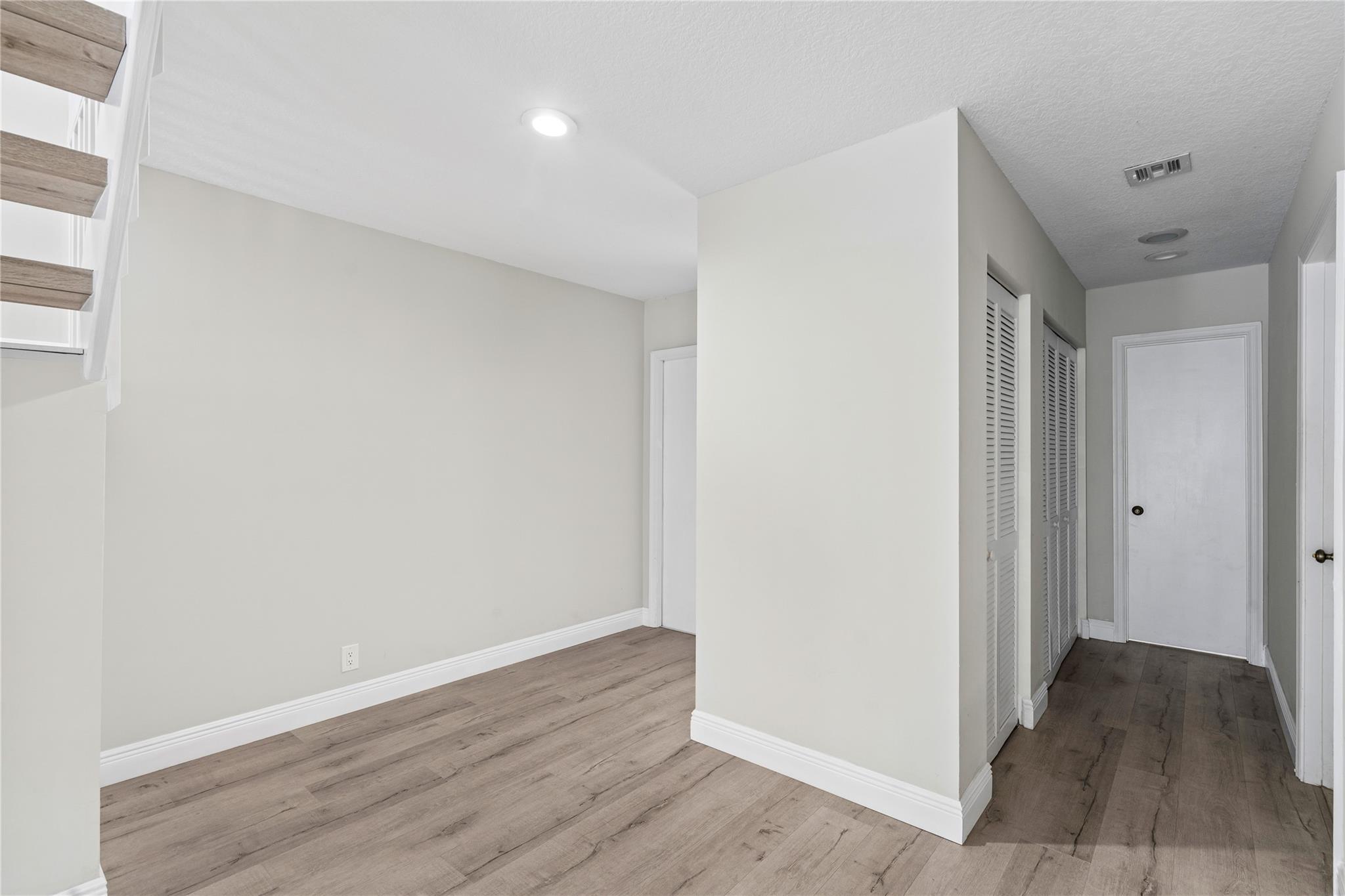 22915 Ironwedge Dr V-4